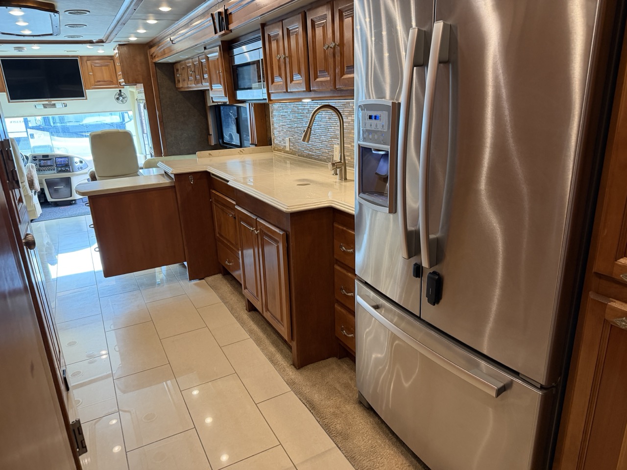 2015 Tiffin Phaeton 40 AH - Image 29