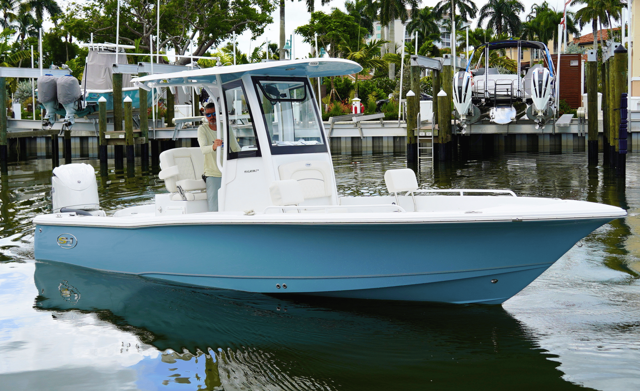 2027 SEA HUNT BX 25FS - Image 5