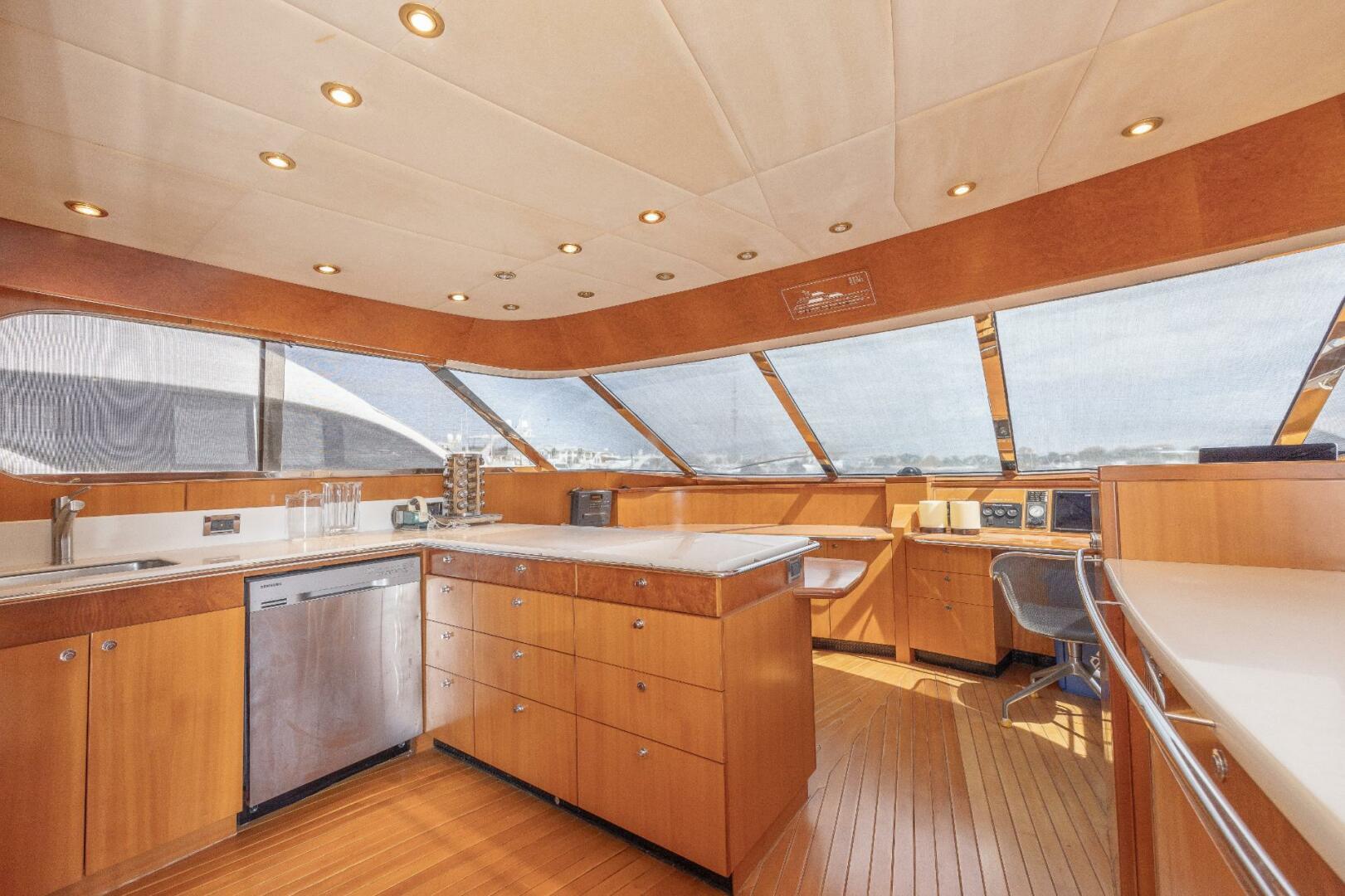 2001 Grand Harbour 76 - Image 23