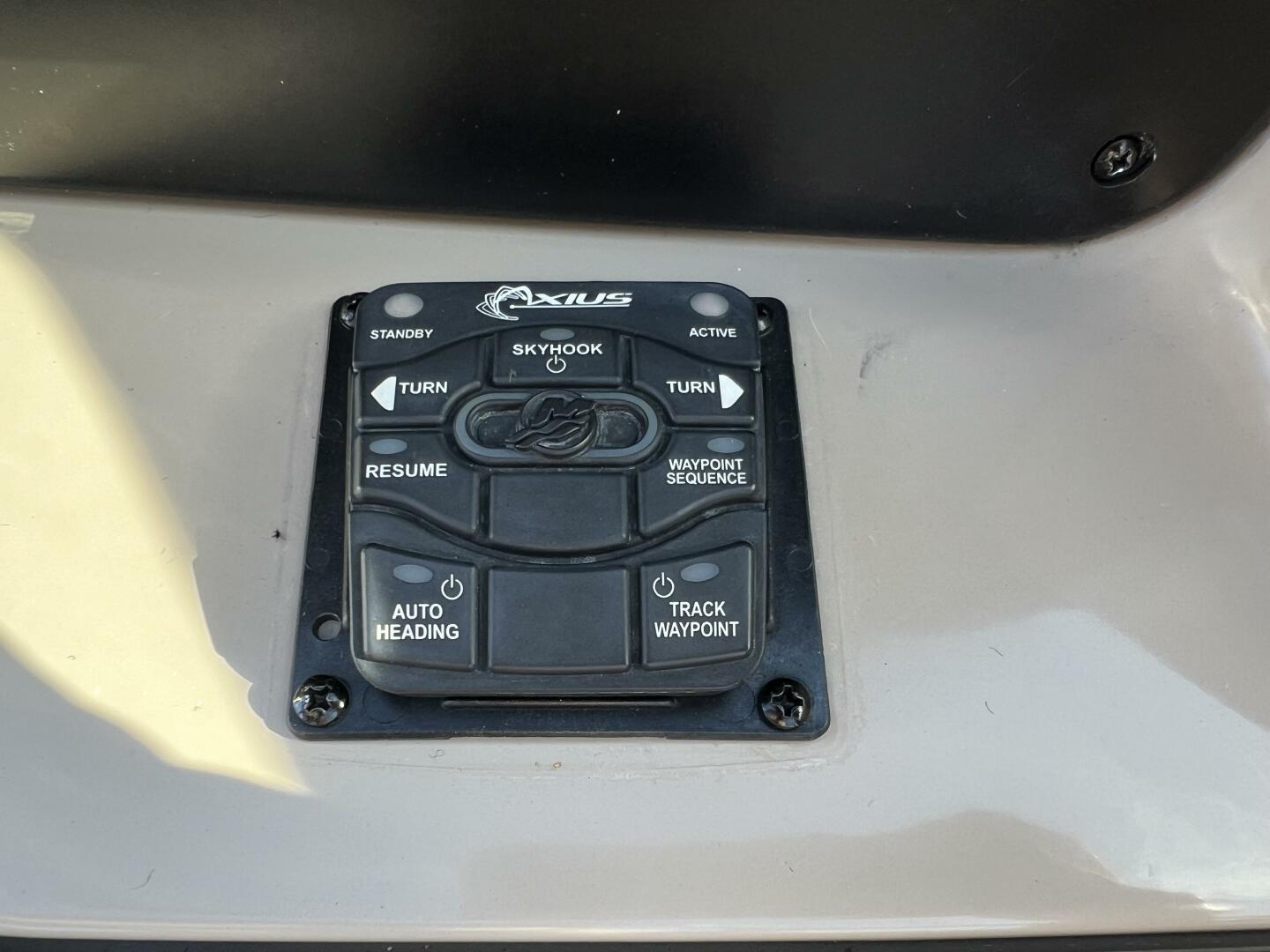 2012 Sea Ray 300 SLX - Image 26