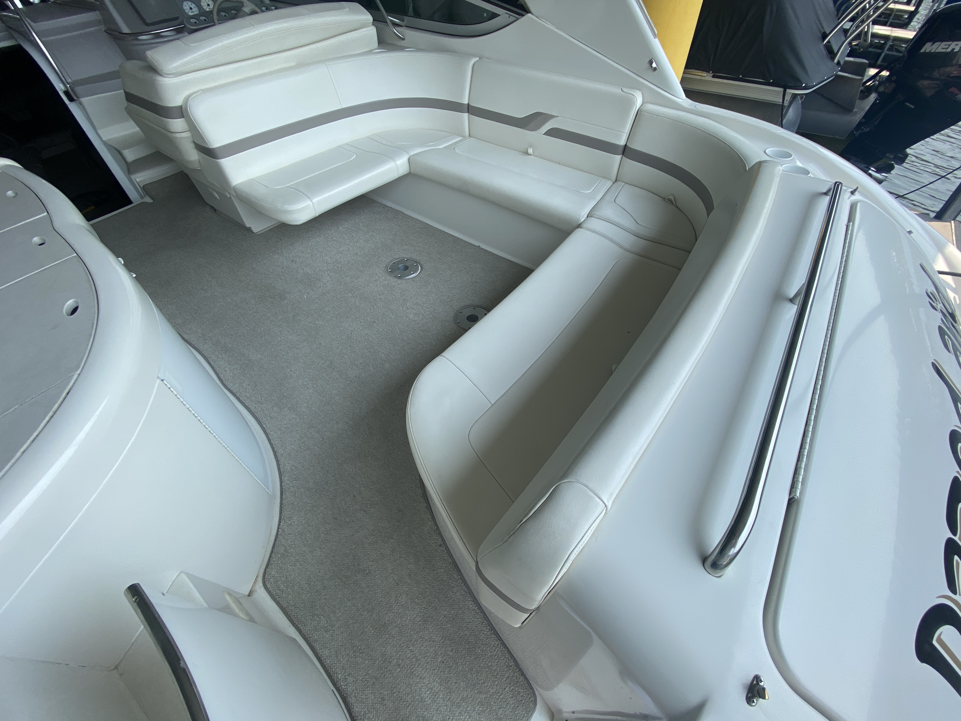 2001 Formula 370 Super Sport - Image 8