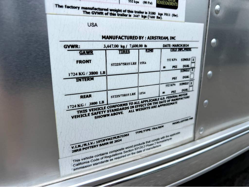 2024 AIRSTREAM POTTERY BARN 28RBT - Image 25