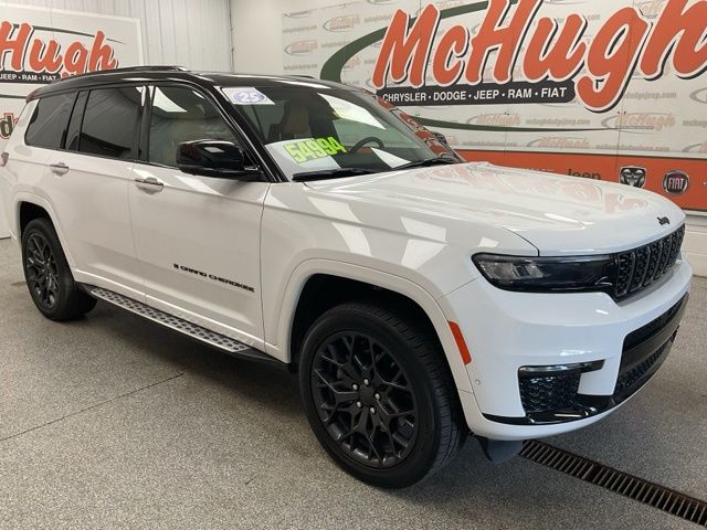 2025 Jeep Grand-Cherokee-L Laredo Altitude 4x4 - Image 3