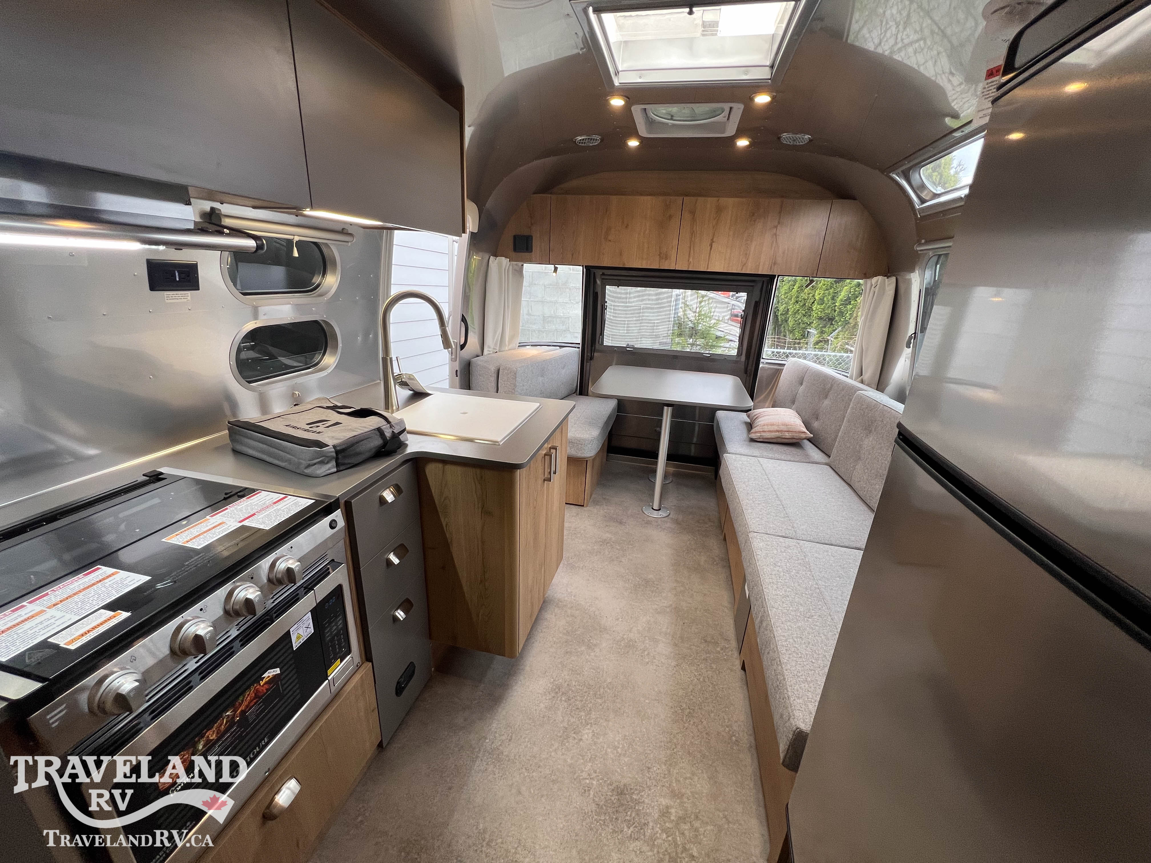 2026 Airstream Tradewind 25FBQ - Image 6
