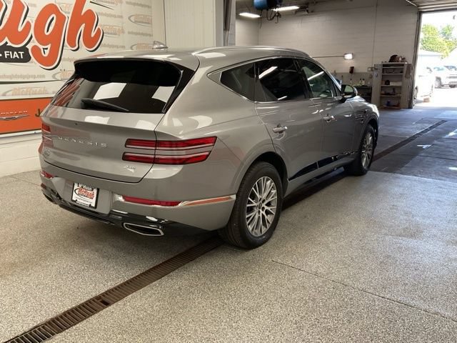 2024 Genesis GV80 Utility 4D Advanced AWD I4 - Image 8