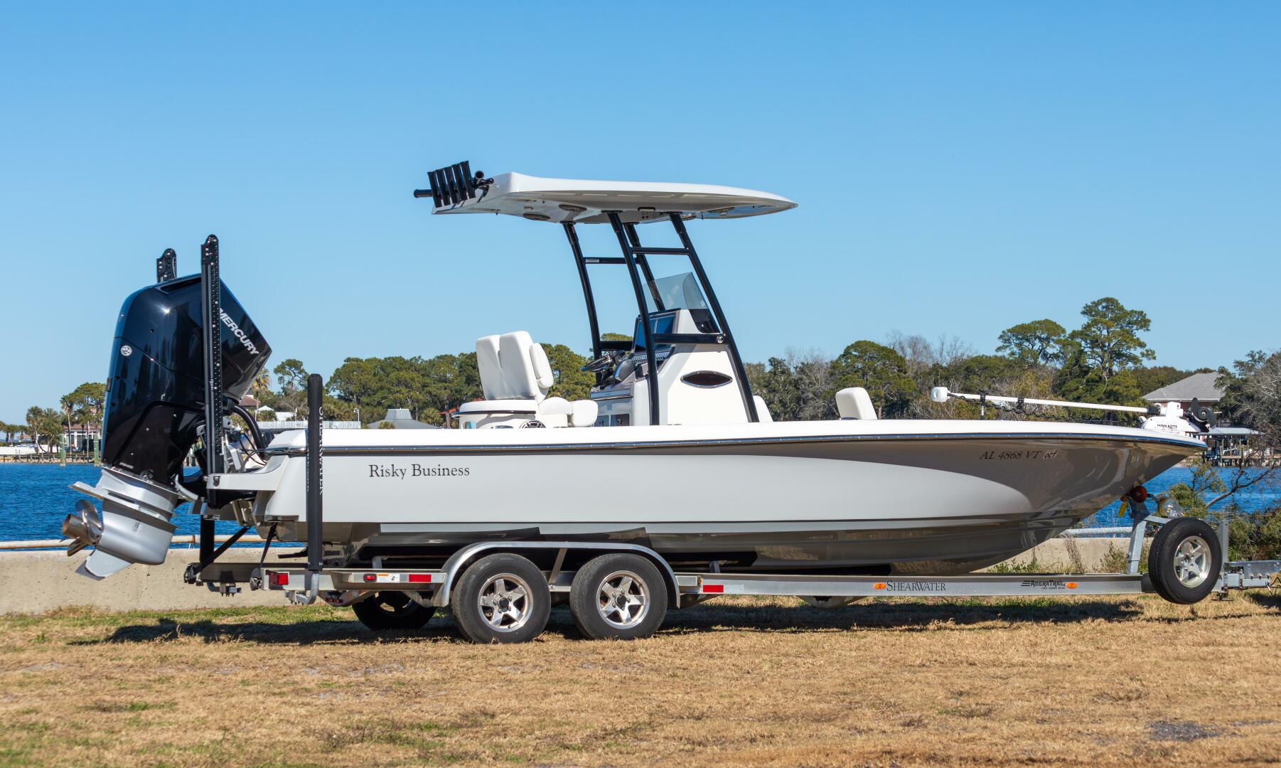2023 ShearWater 260 SS Carolina - Image 4
