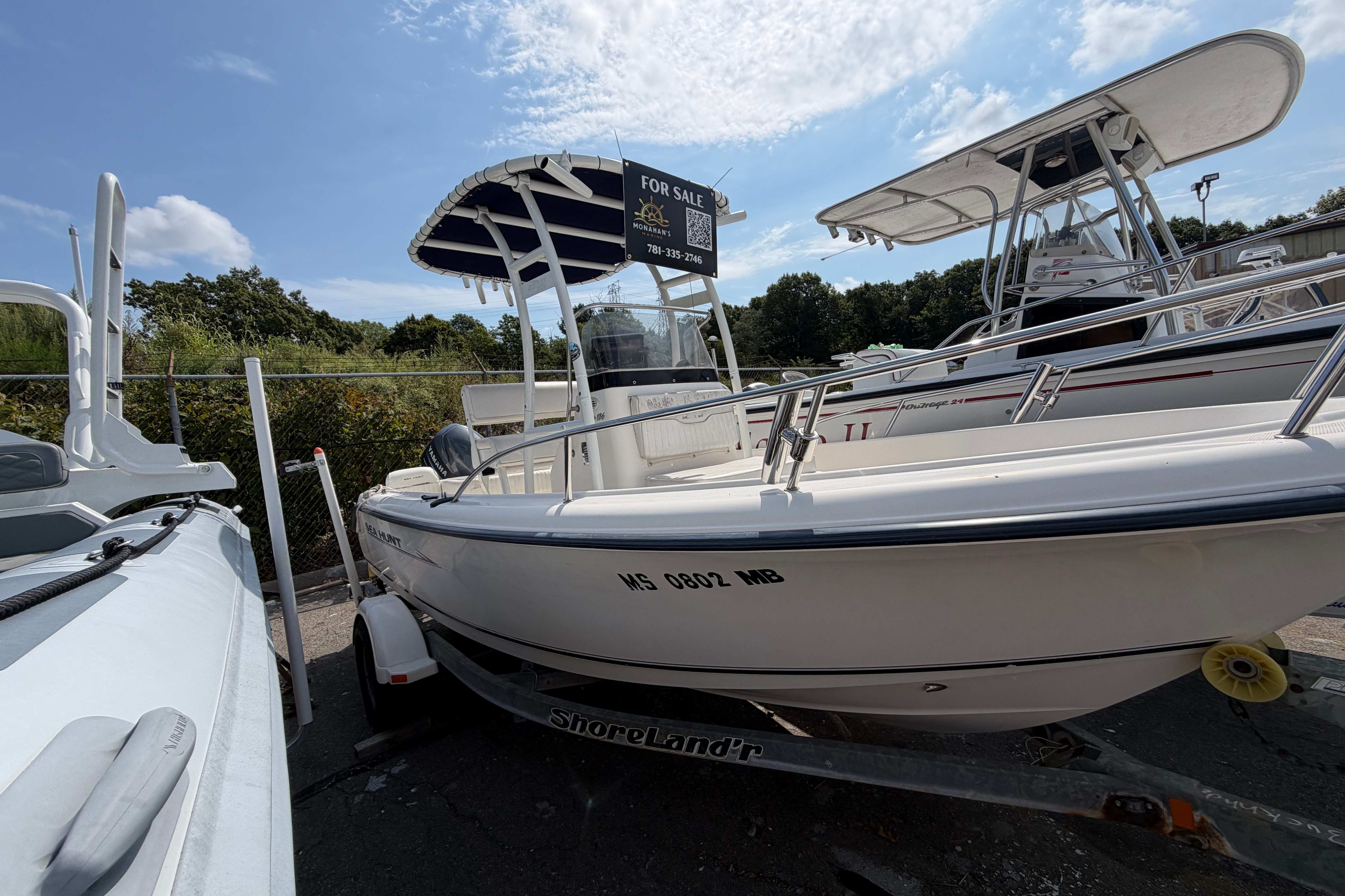 2005 Sea Hunt Triton 186 - Image 2