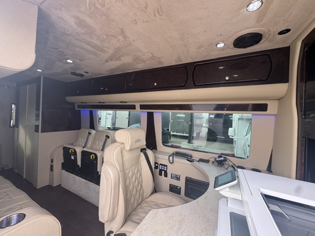 2016 LANDJET BLUETEC 2500 - Image 20