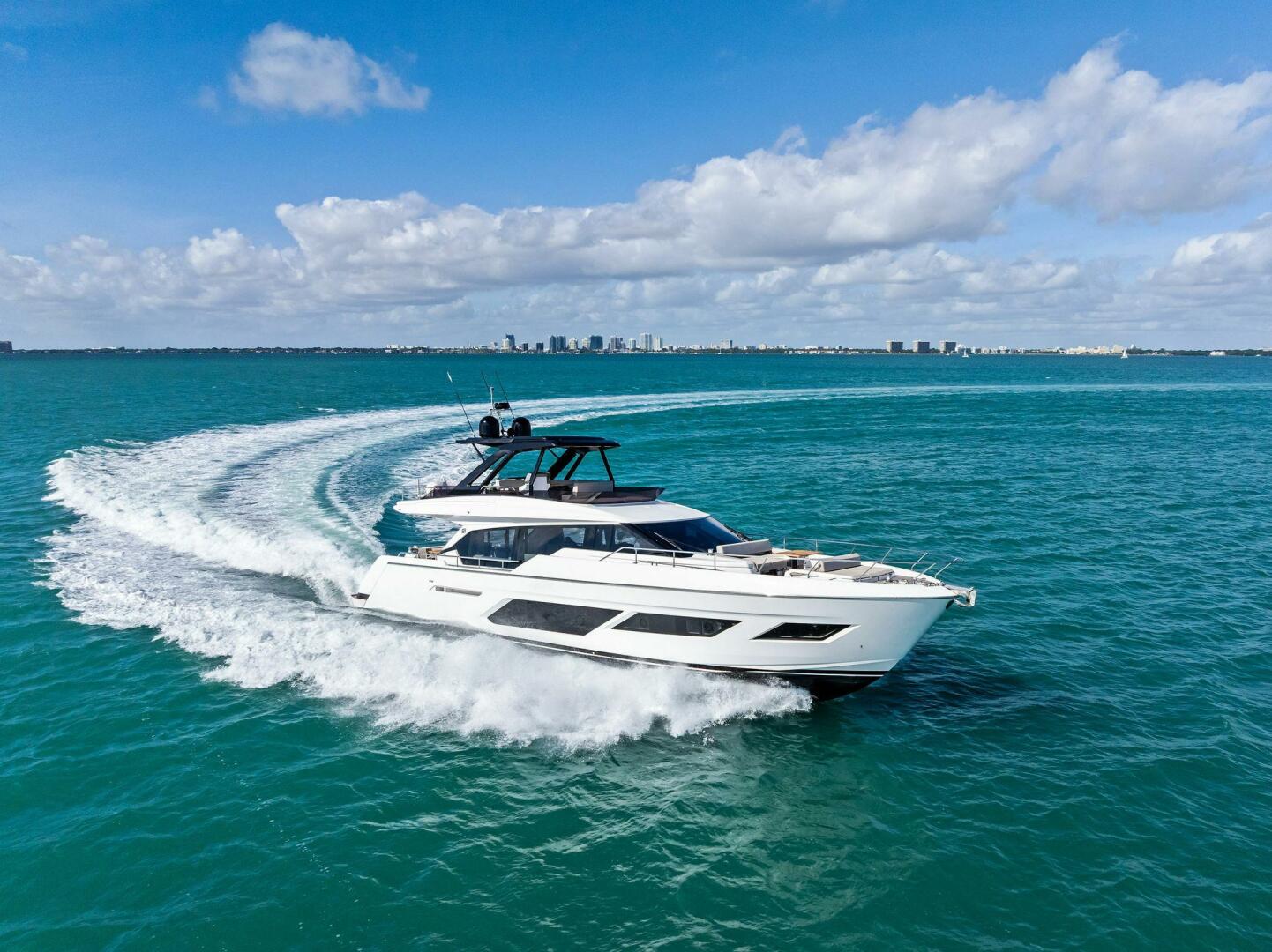 2024 Ferretti Yachts 720 - Image 9