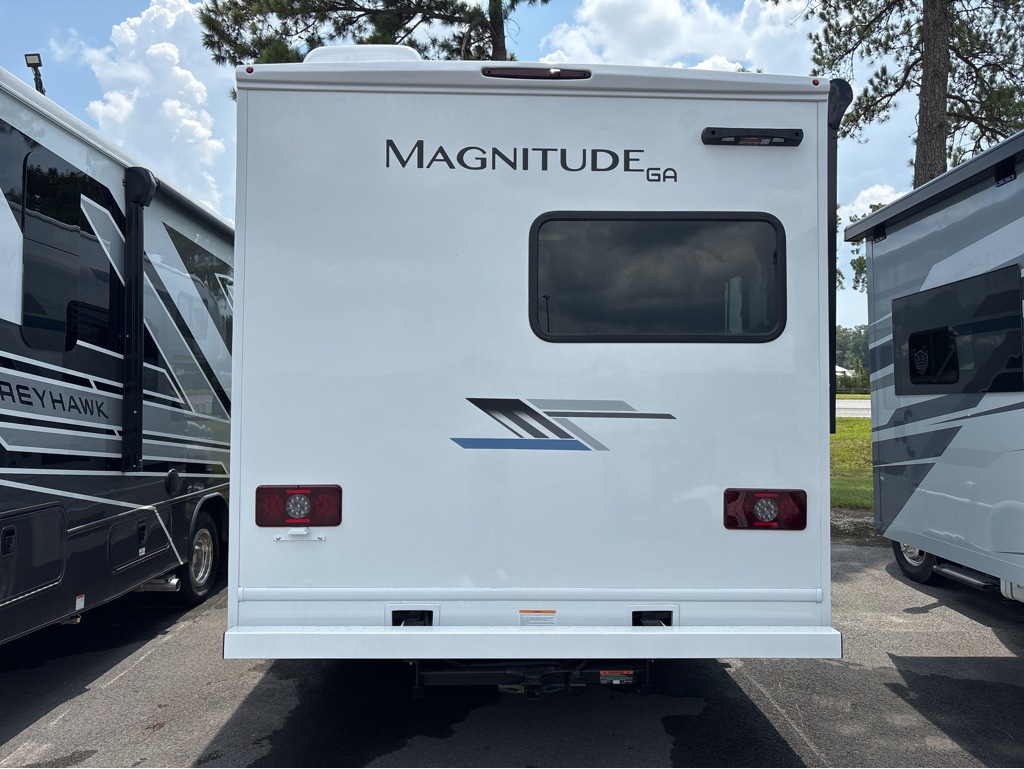 2026 THOR MOTOR COACH MAGNITUDE GA21 - Image 5
