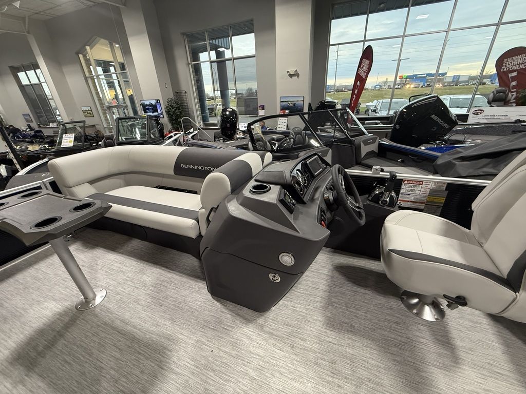 2026 Bennington 20SSR Pontoon - Image 11