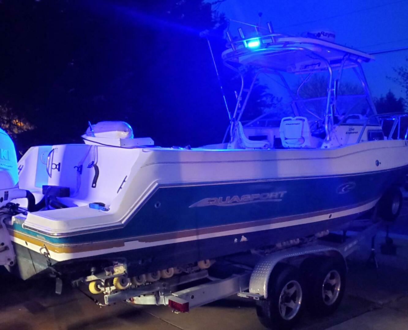 2001 Aquasport 250 Explorer - Image 11