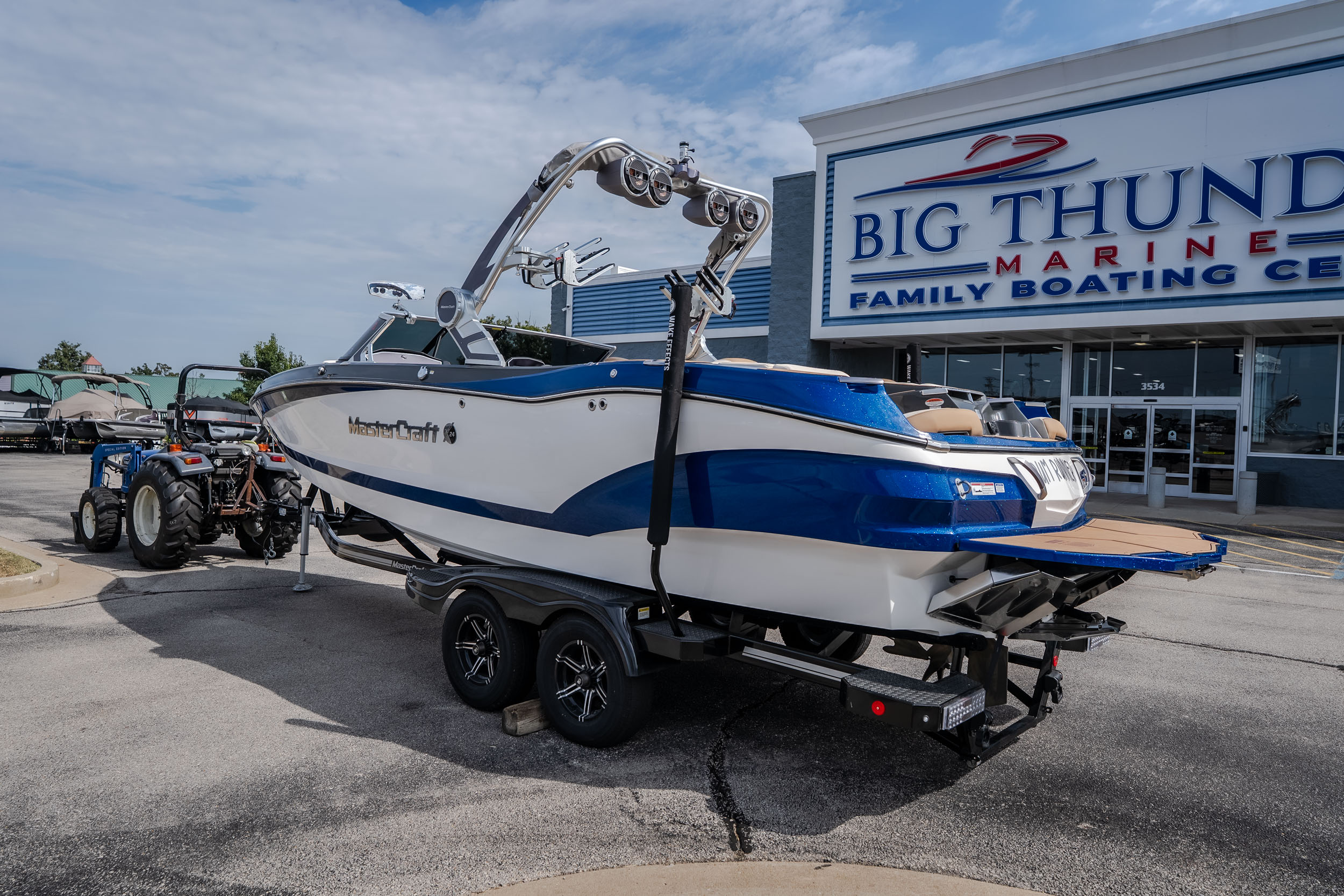 2021 MasterCraft X24 - Image 14
