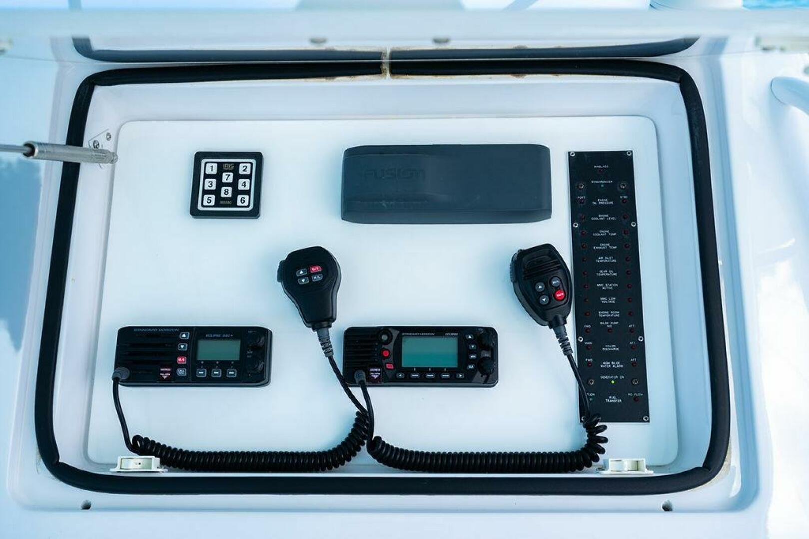 1999 Viking 55 Convertible - Image 68