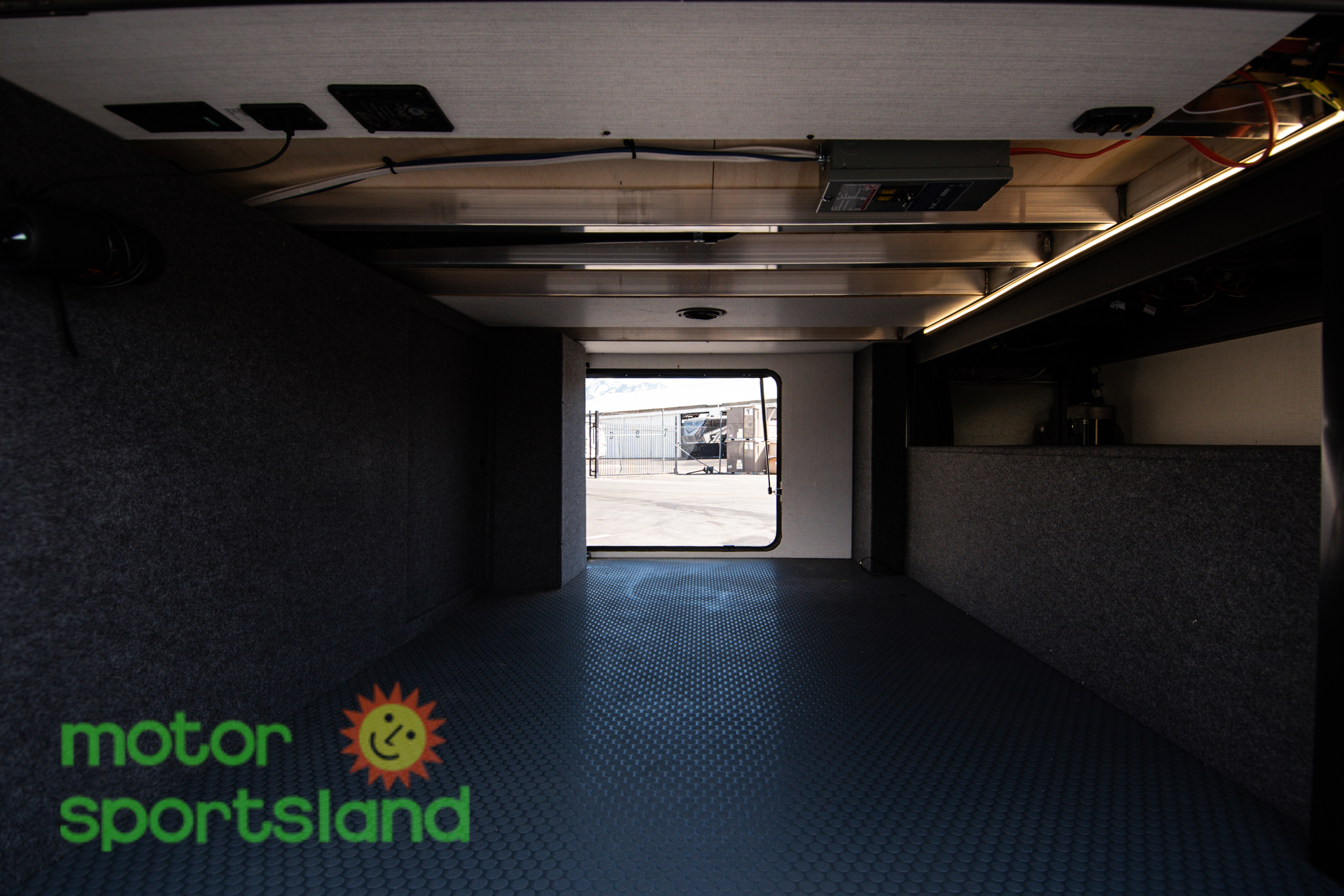 2026 KZ RV Durango D301RLT - Image 28