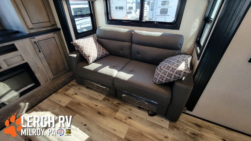 2022 KZ RV Durango Gold G387FLF - Image 20