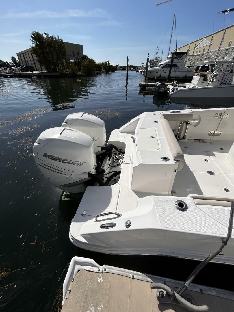 2017 Boston Whaler 330 Outrage - Image 30