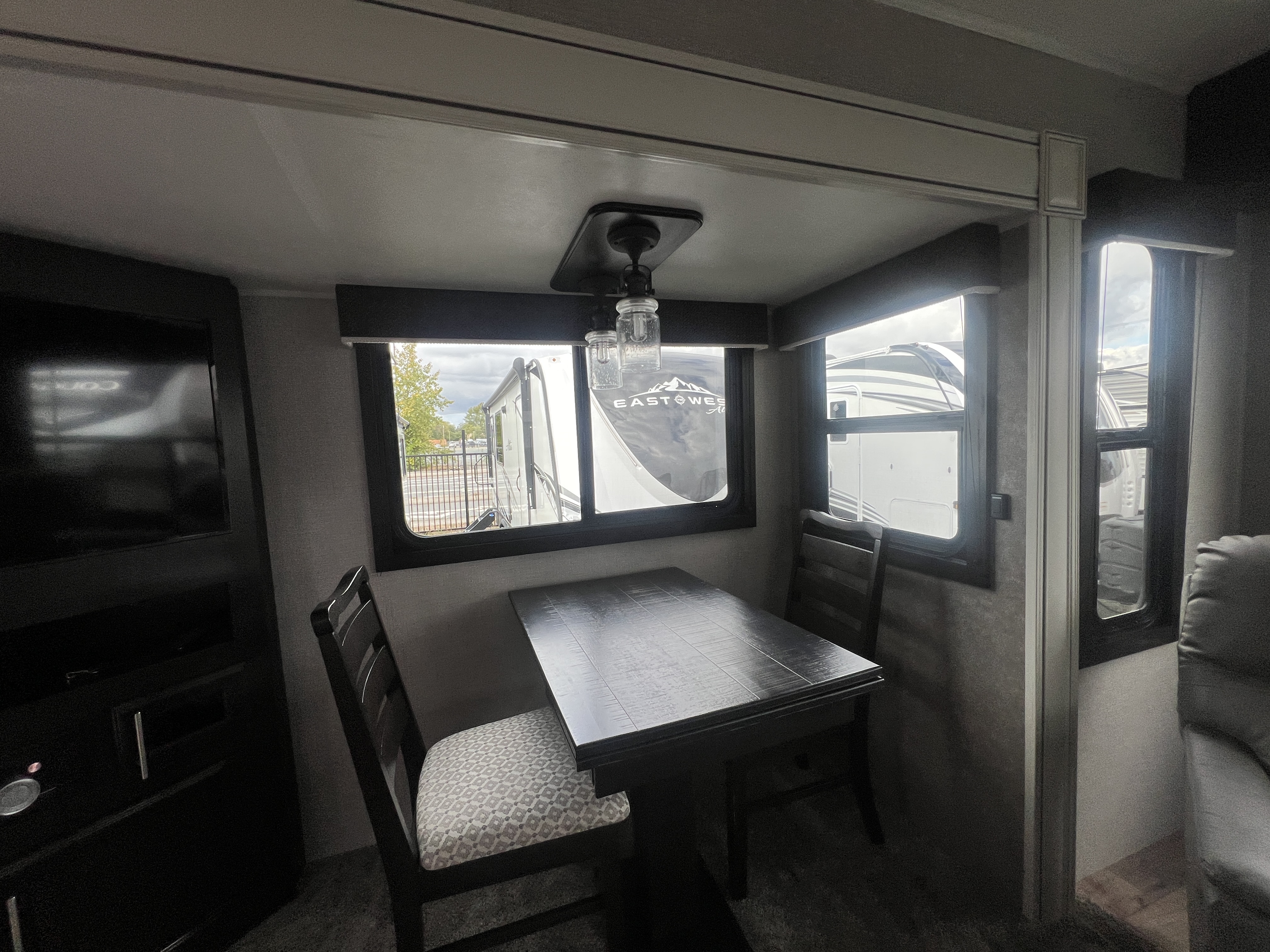 2020 Jayco Eagle HT 270RLDS - Image 10