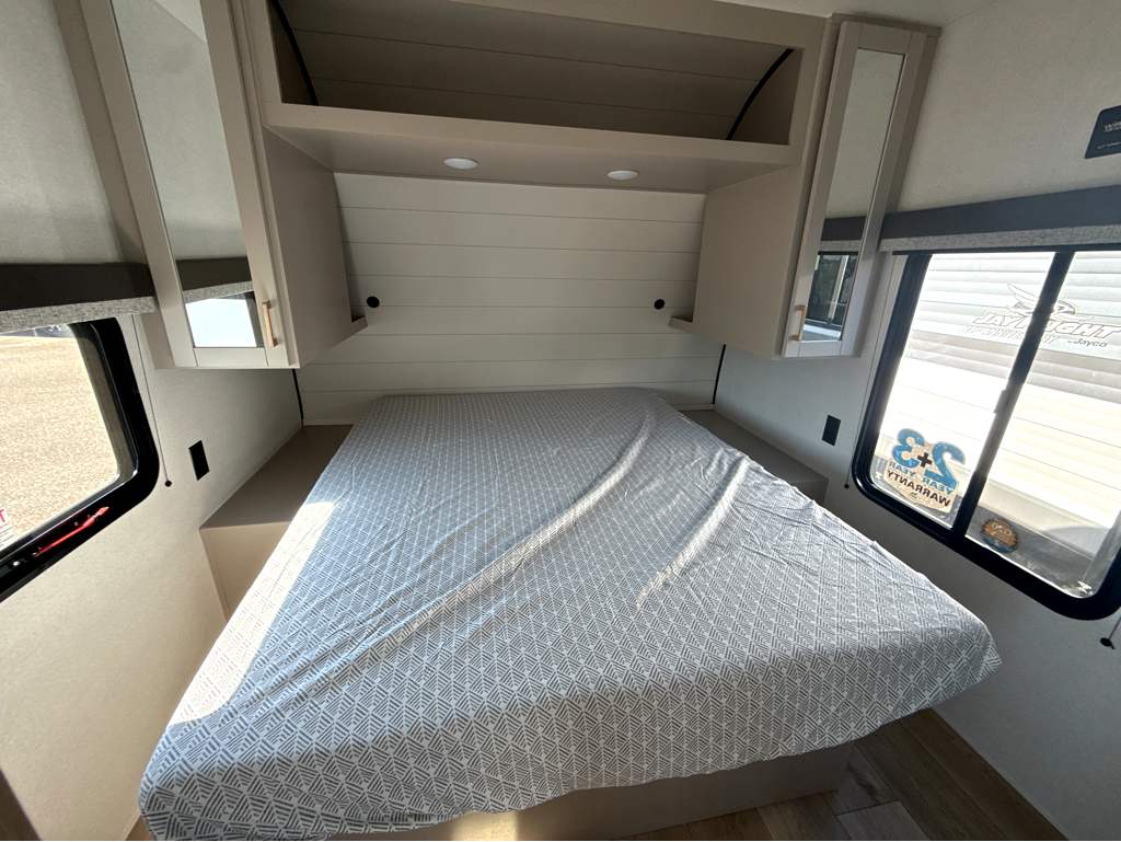 2027 JAYCO JAY FLIGHT 380DQS - Image 7