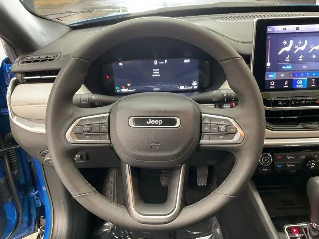 2024 Jeep Compass Utility 4D Limited 4WD - Image 14