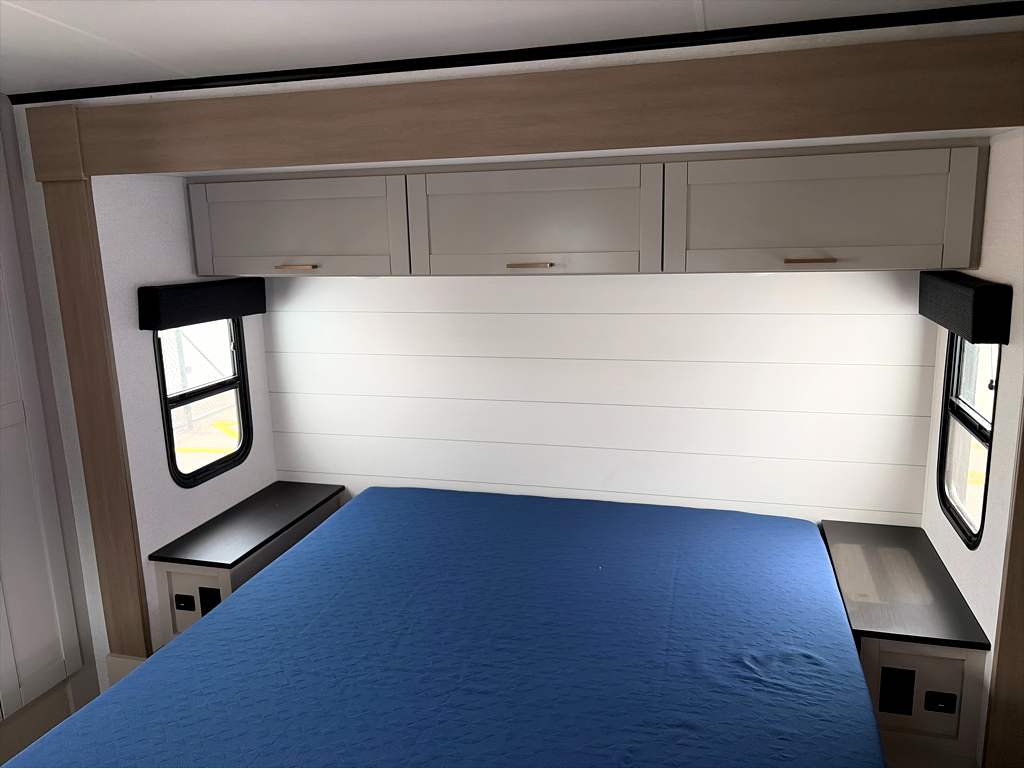 2027 JAYCO JAY FEATHER 26FK - Image 18