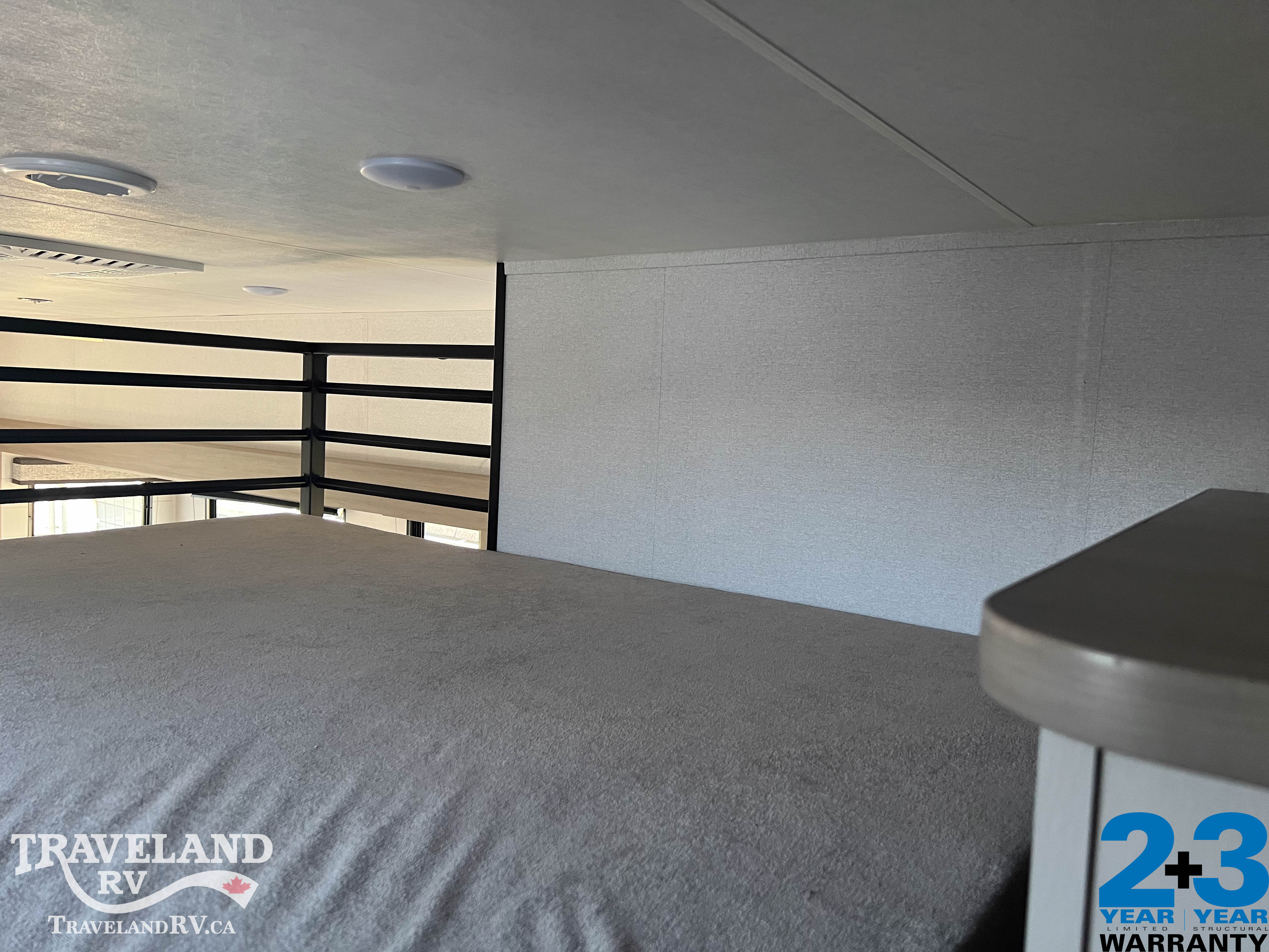 2027 Jayco Jay Flight Bungalow 404LOFT - Image 25