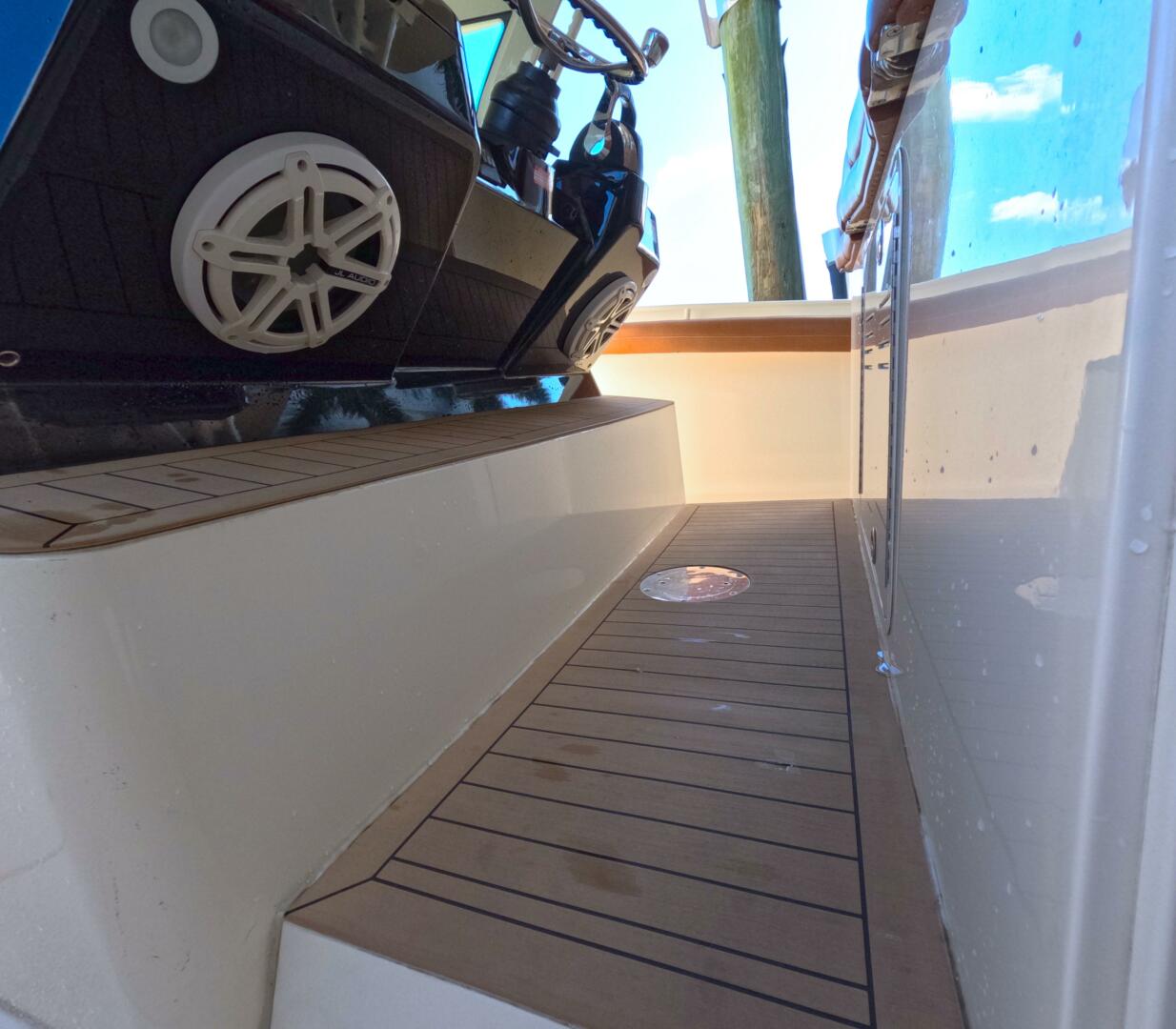 2018 Scout 380 LXF - Image 12