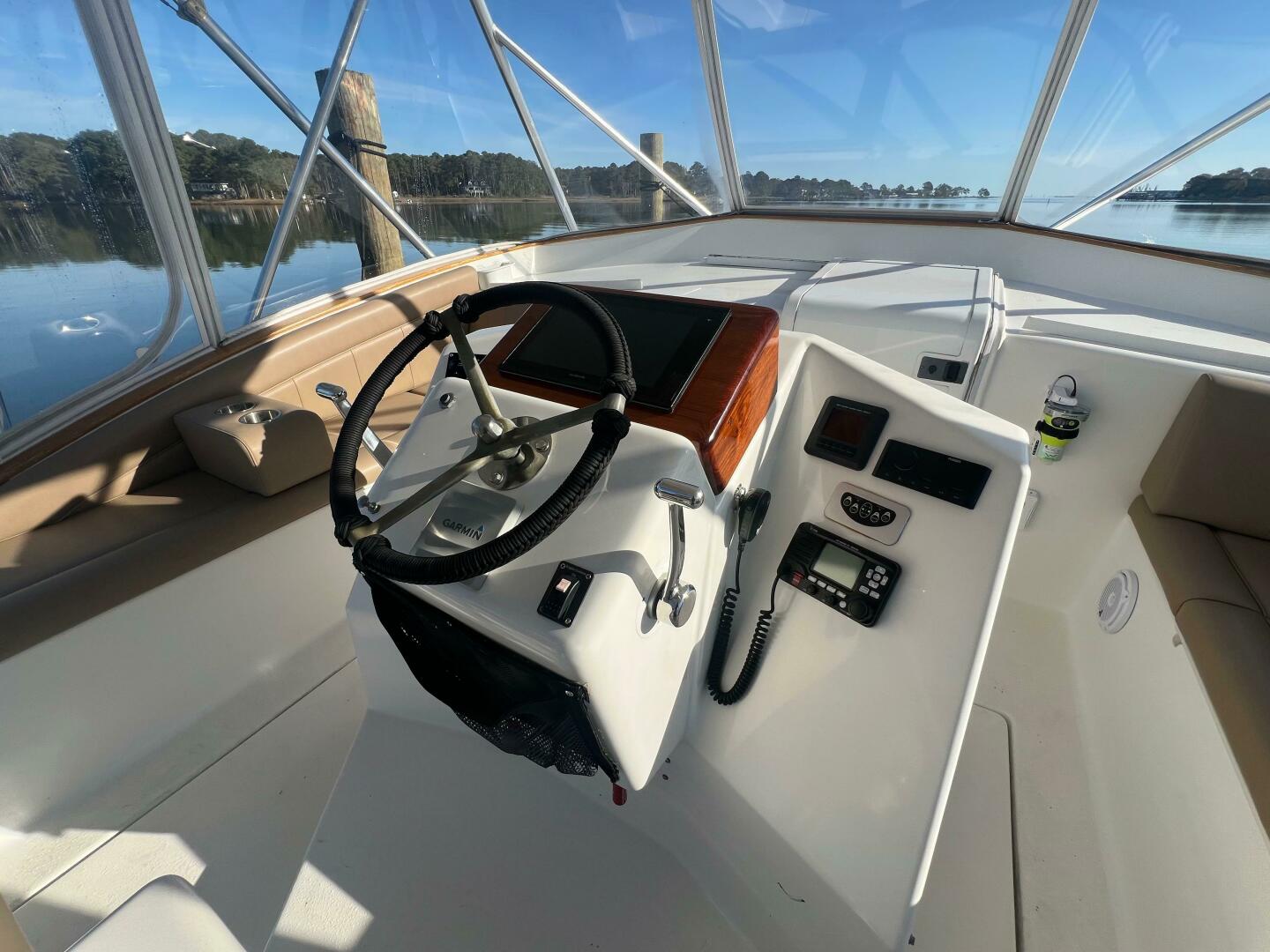 1998 Jersey Cape 36 Express - Image 16