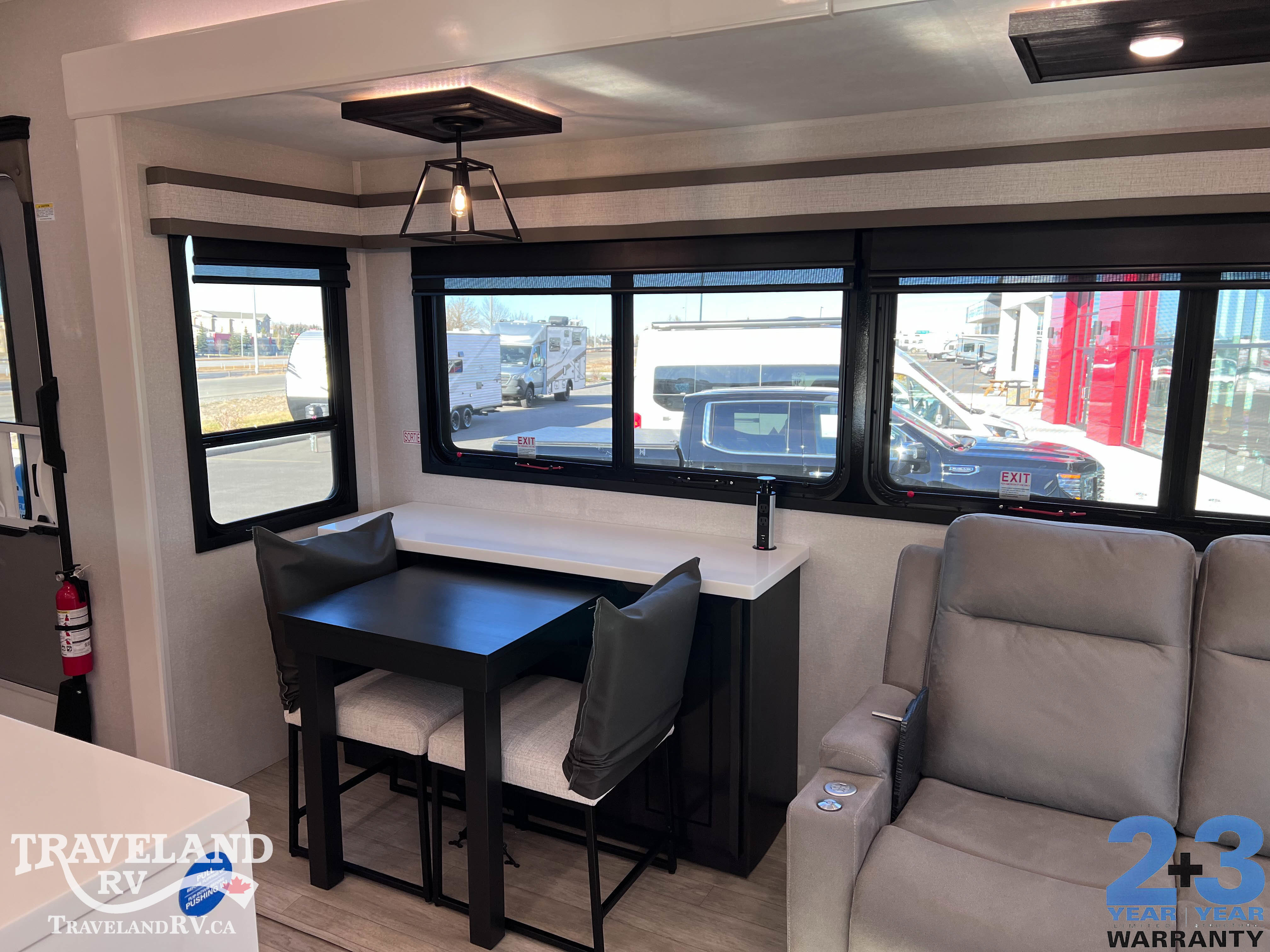 2026 Jayco Pinnacle 38KPTS - Image 9