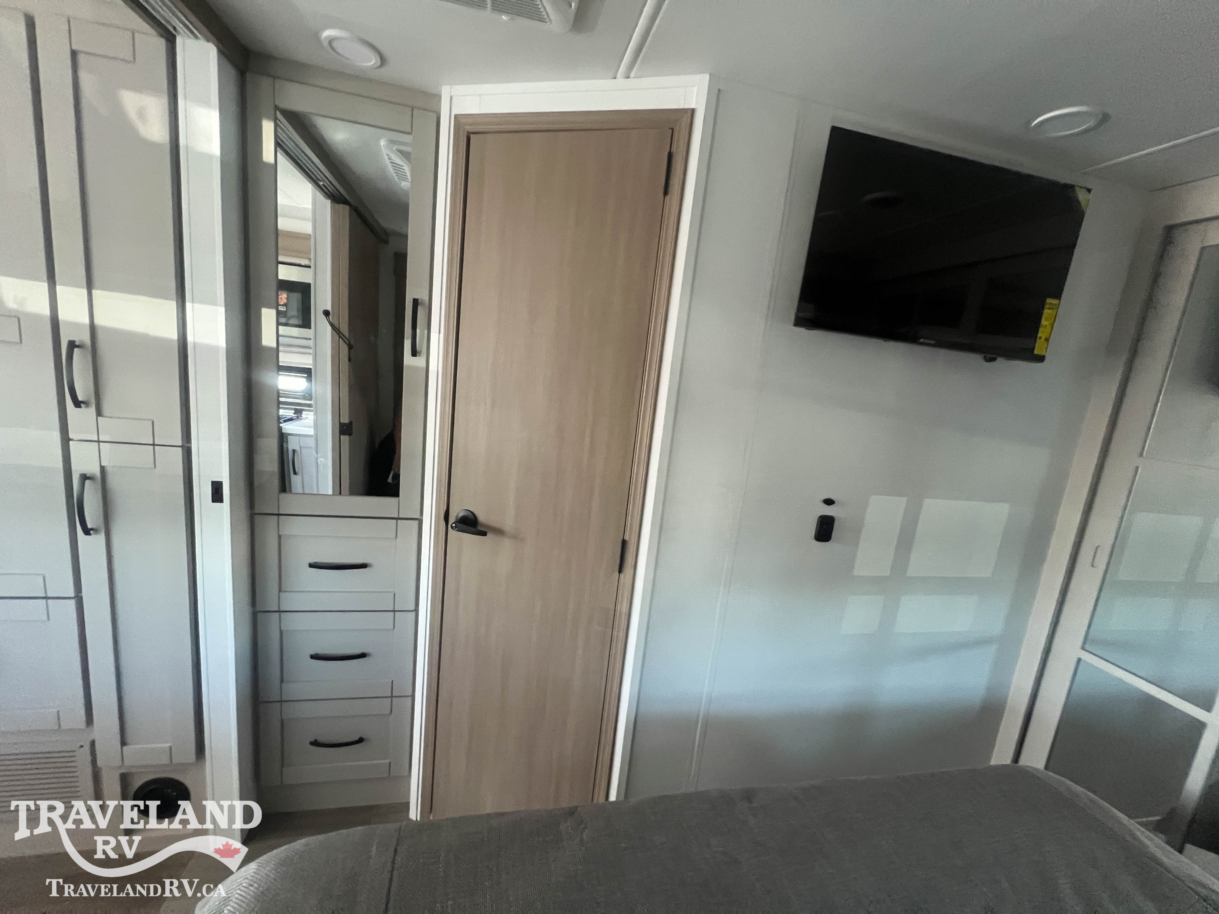 2027 Entegra Coach ESTEEM XL 32U - Image 22