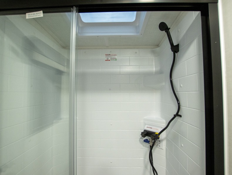 2026 Forest River Rockwood Mini Lite 2523MBR - Image 18