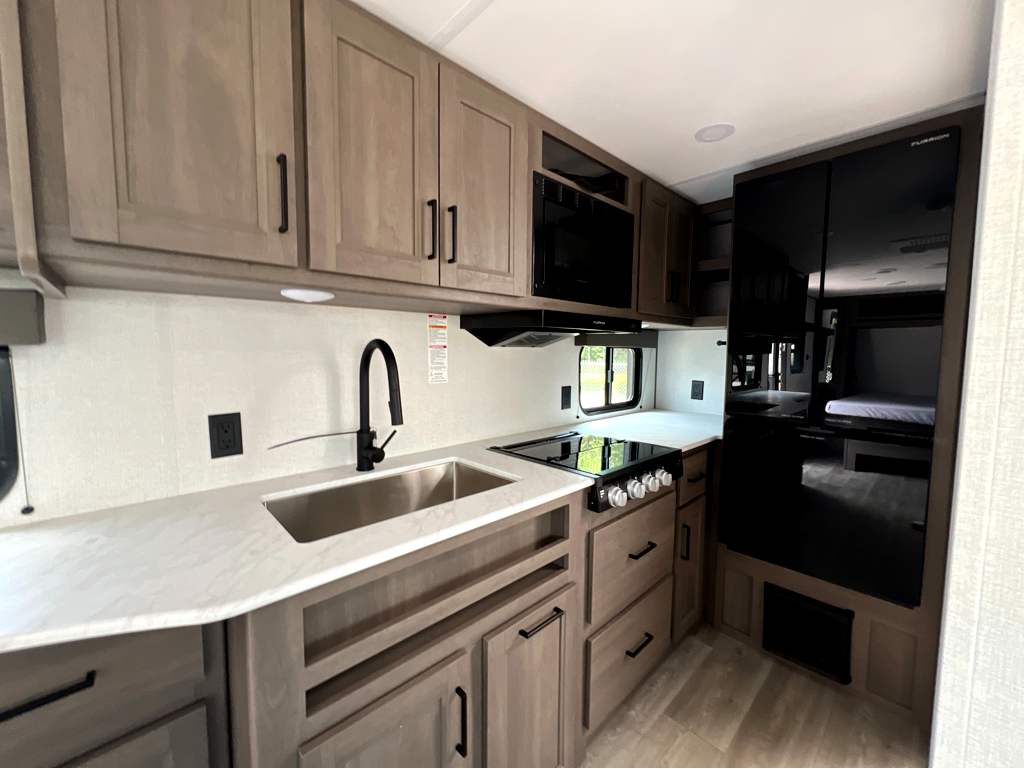 2026 GRAND DESIGN TRANSCEND 20MKX - Image 10