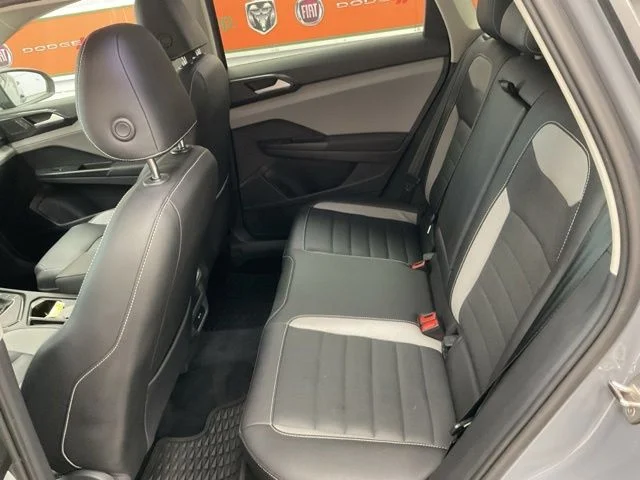 2022 Volkswagen Taos Utility 4D SEL 2WD - Image 22