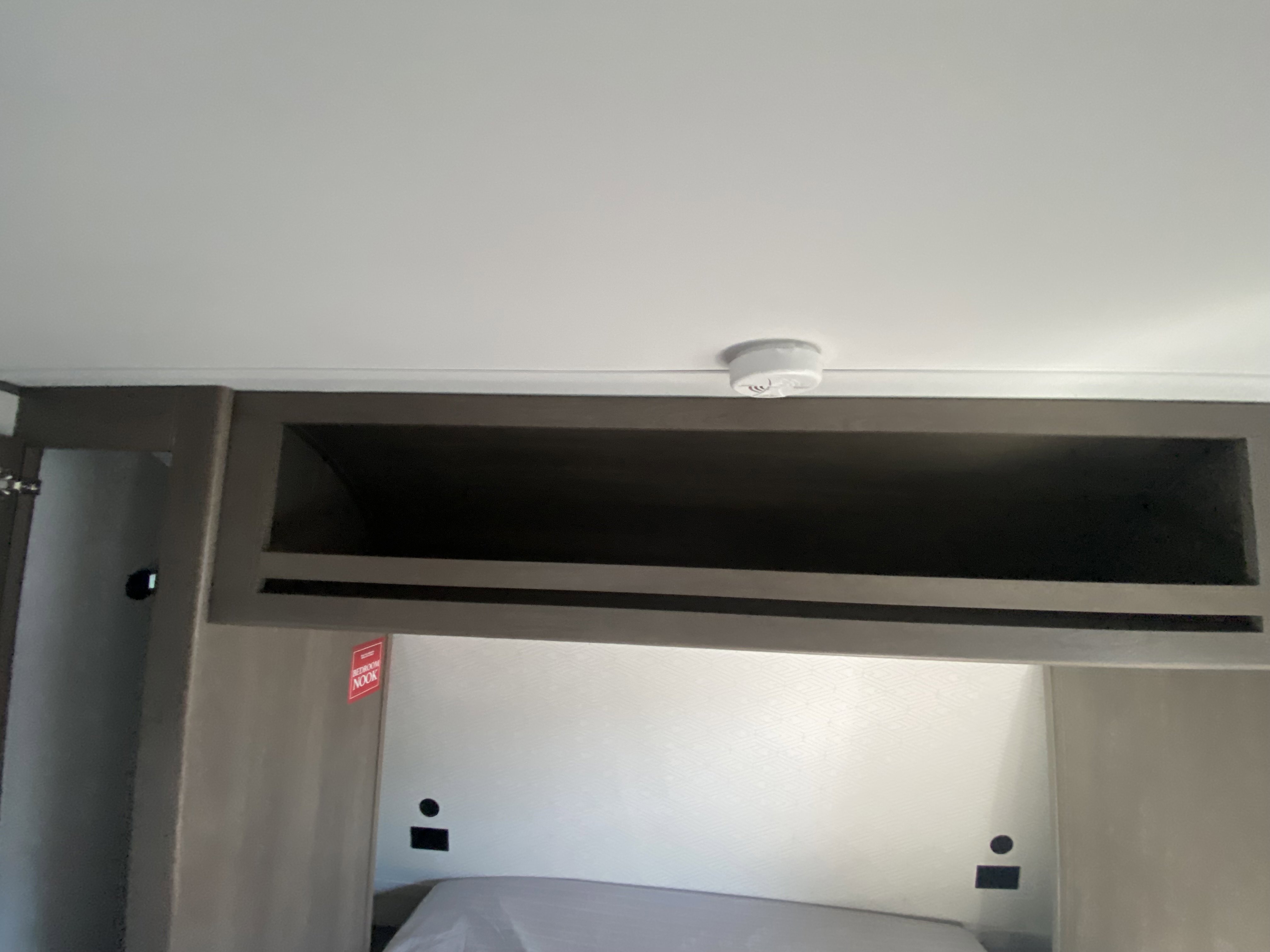 2026 GRAND DESIGN TRANSCEND 23BHX - Image 12