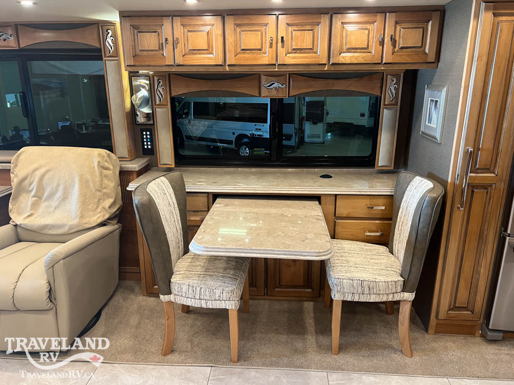 2019 Tiffin Phaeton 40 IH - Image 16