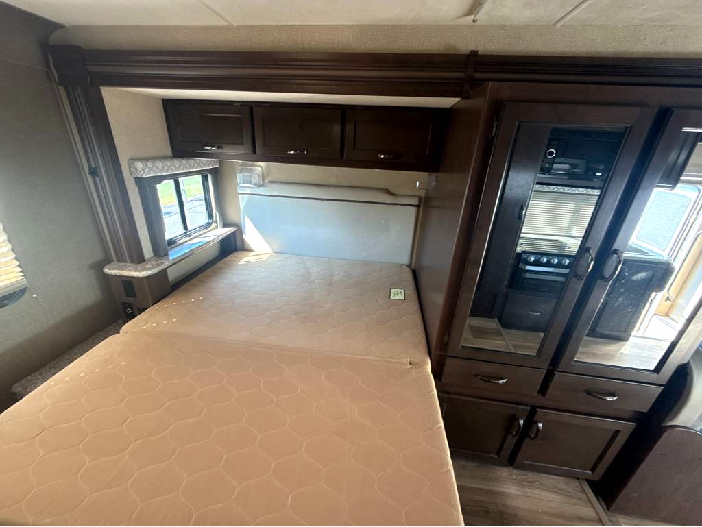 2019 Thor Motor Coach FREEDOM ELITE 24HE - Image 16