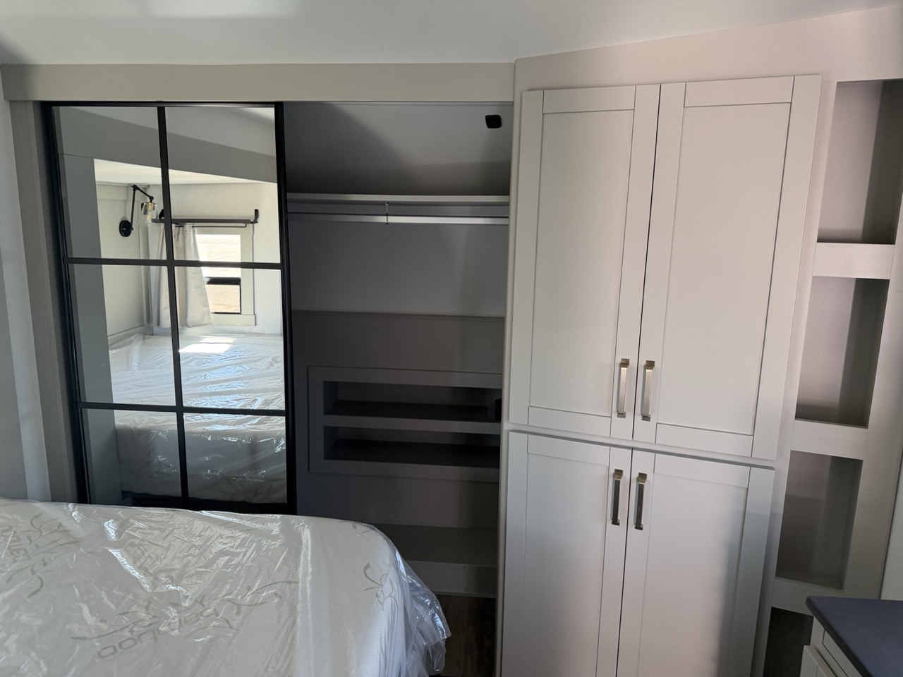 2027 Brinkley RV Model Z 3420 - Image 24