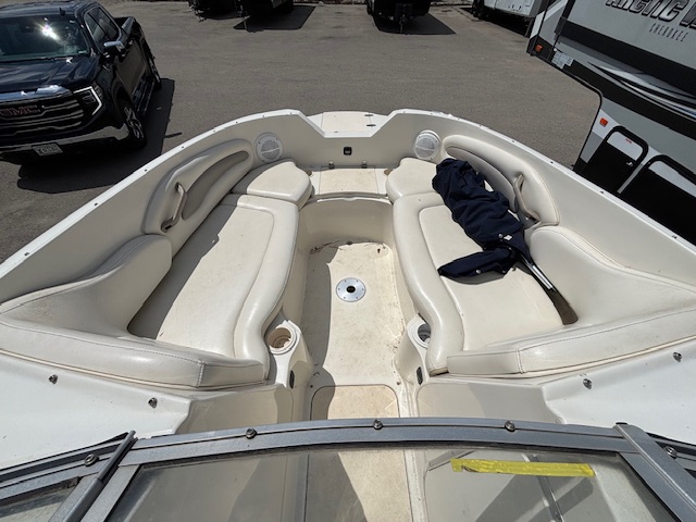 2004 STINGRAY 220DR - Image 21