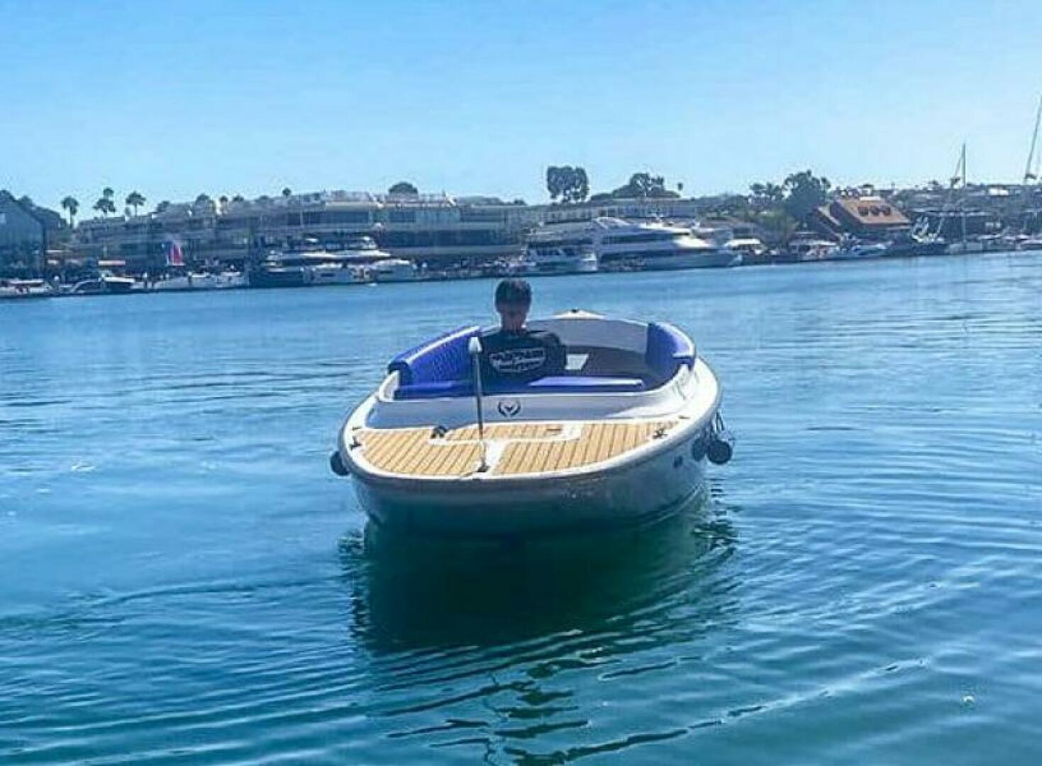 2024 Vision WX Tritoon - Image 78