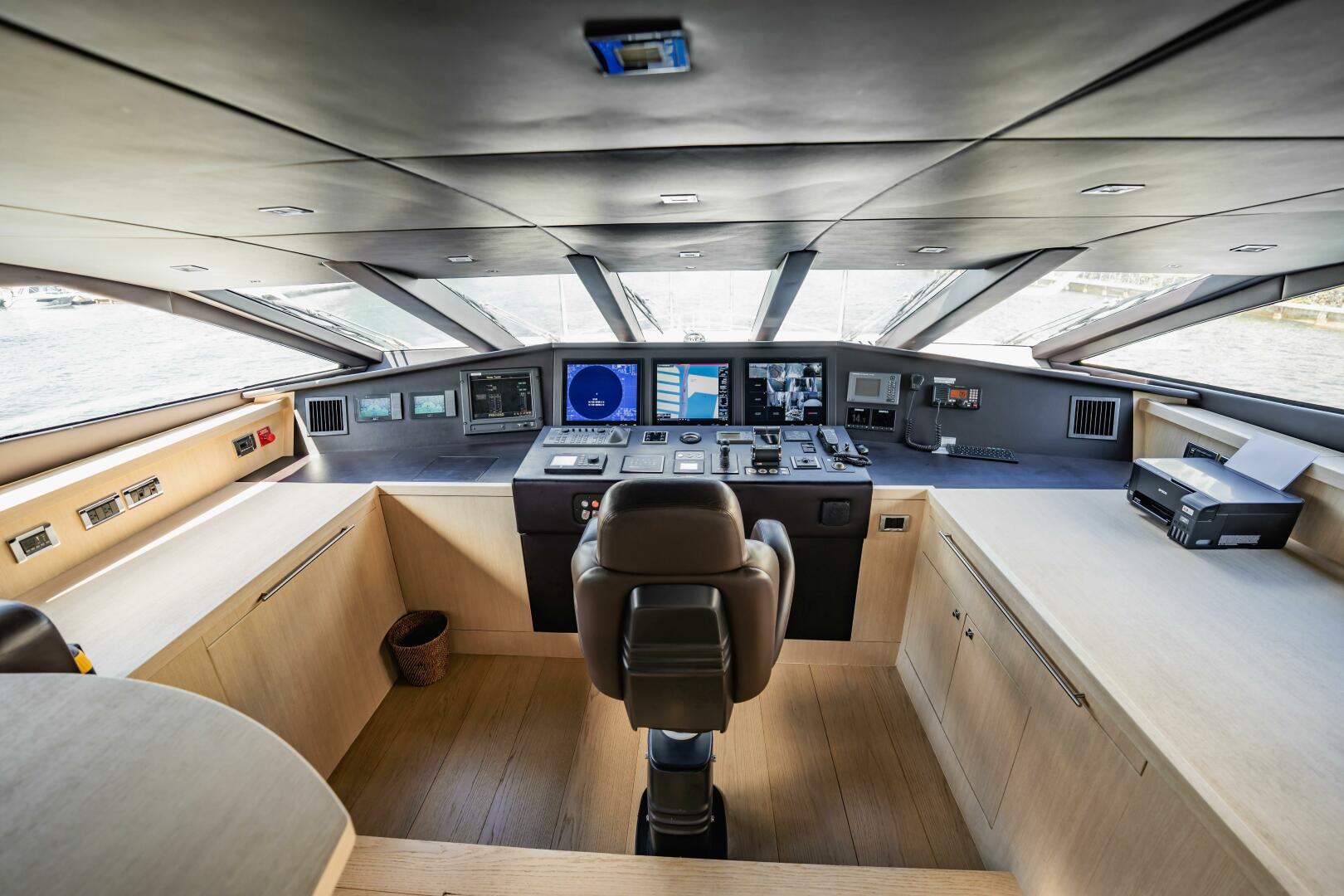 2011 Sunseeker 34 Metre Yacht - Image 38
