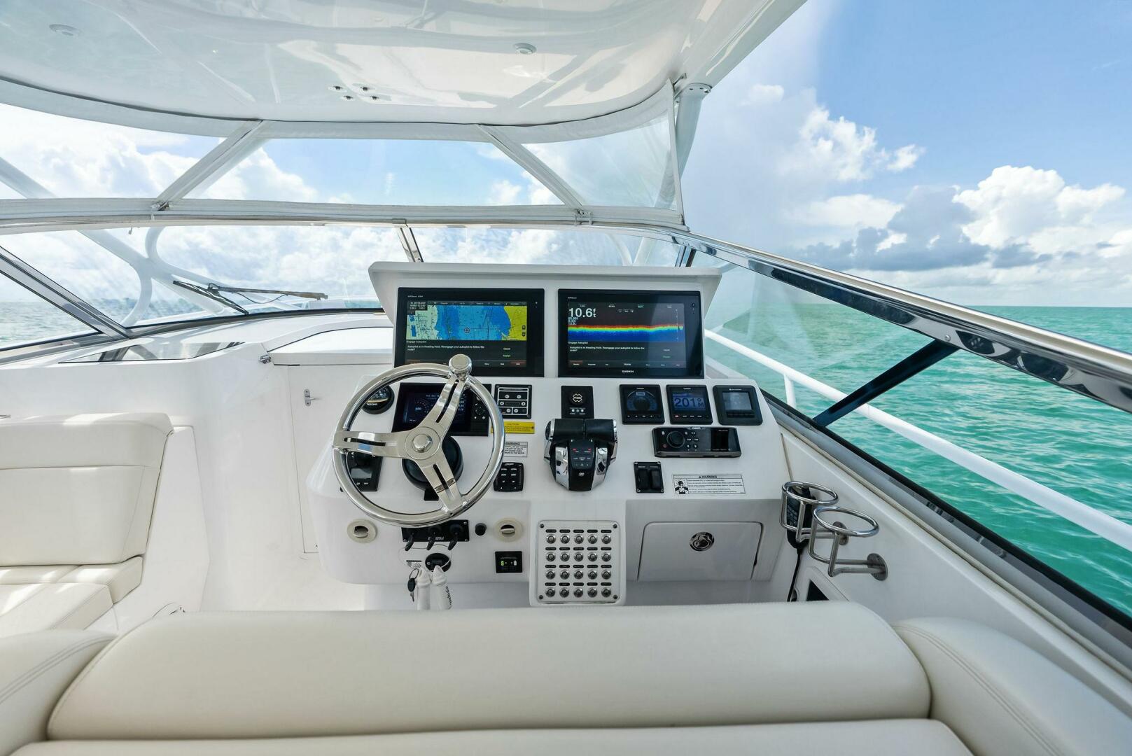2018 Intrepid 430 Sport Yacht - Image 27