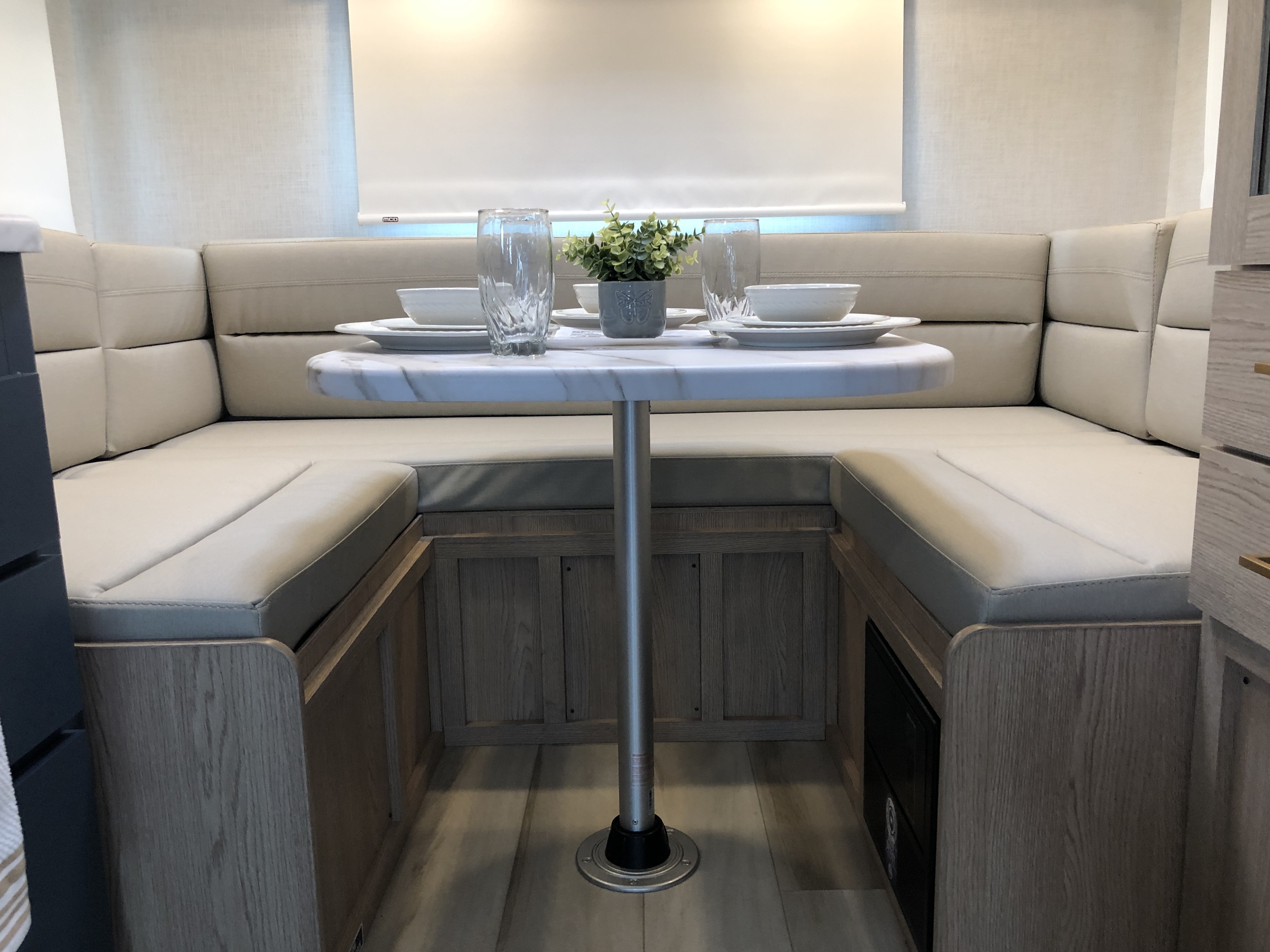 2026 Thor Motor Coach Quantum LC19 - Image 25