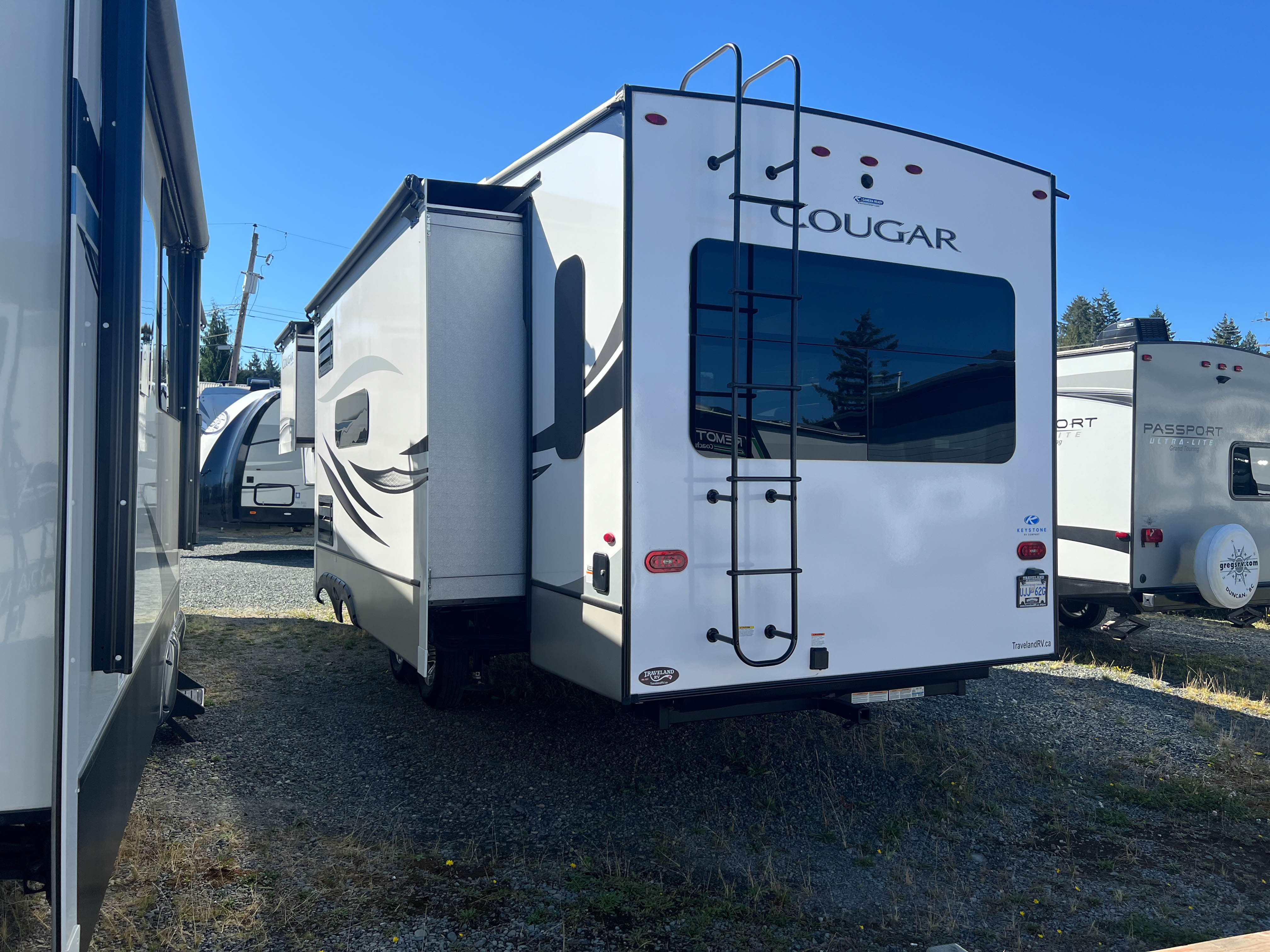 2022 Keystone Cougar East 290RLS - Image 7