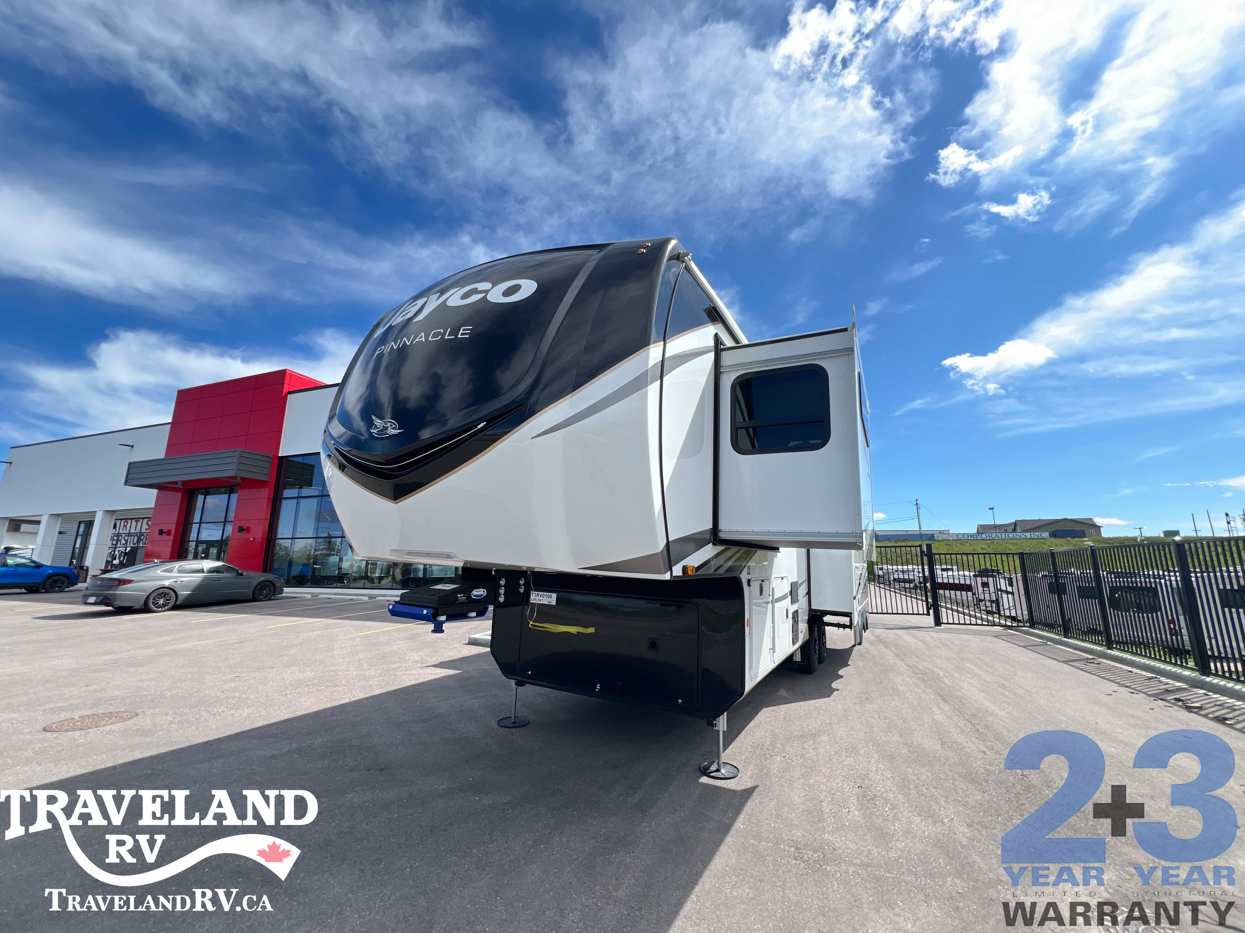 2026 Jayco Pinnacle 32RLTS - Image 11