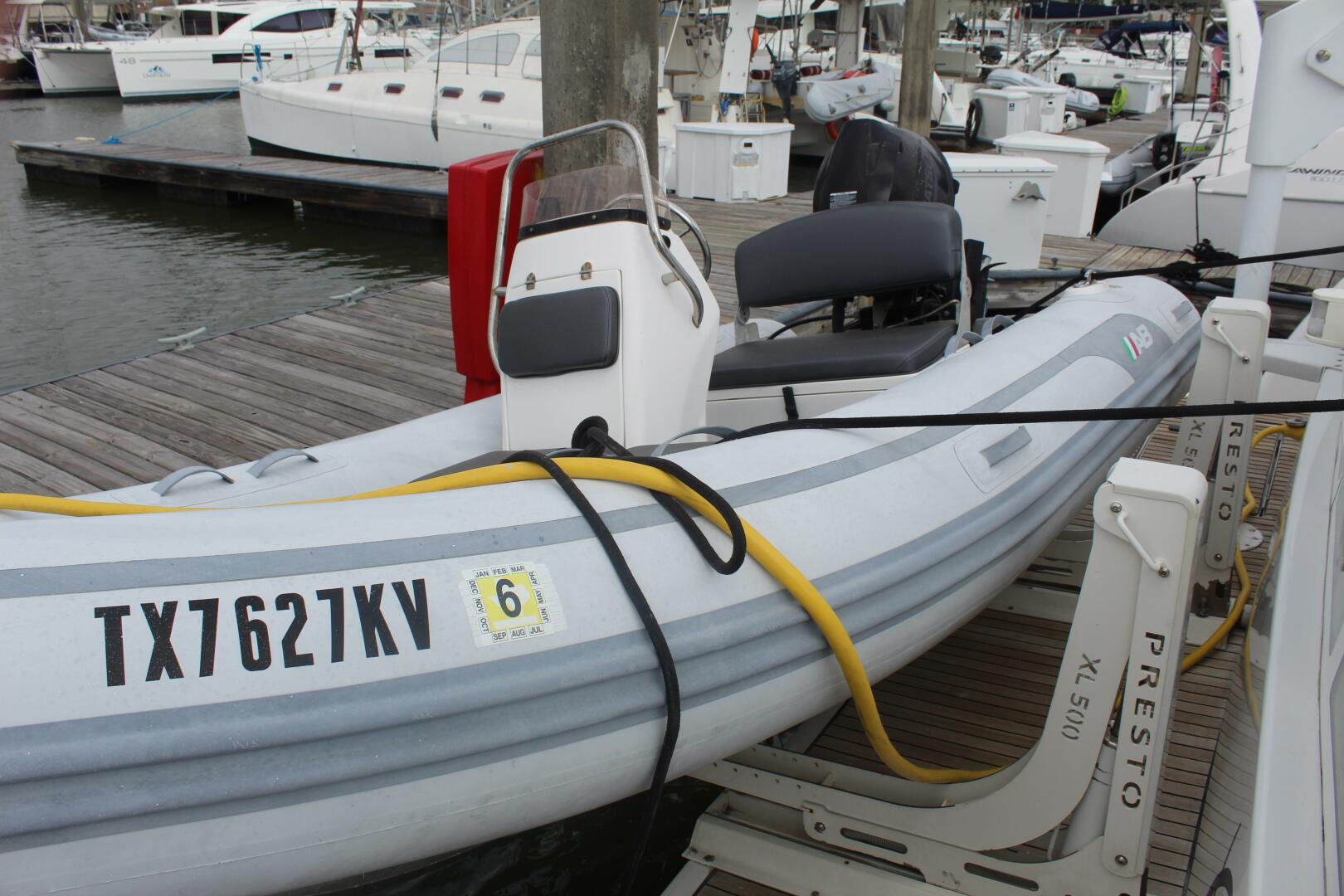 2004 Lagoon 43 Power Cat - Image 58