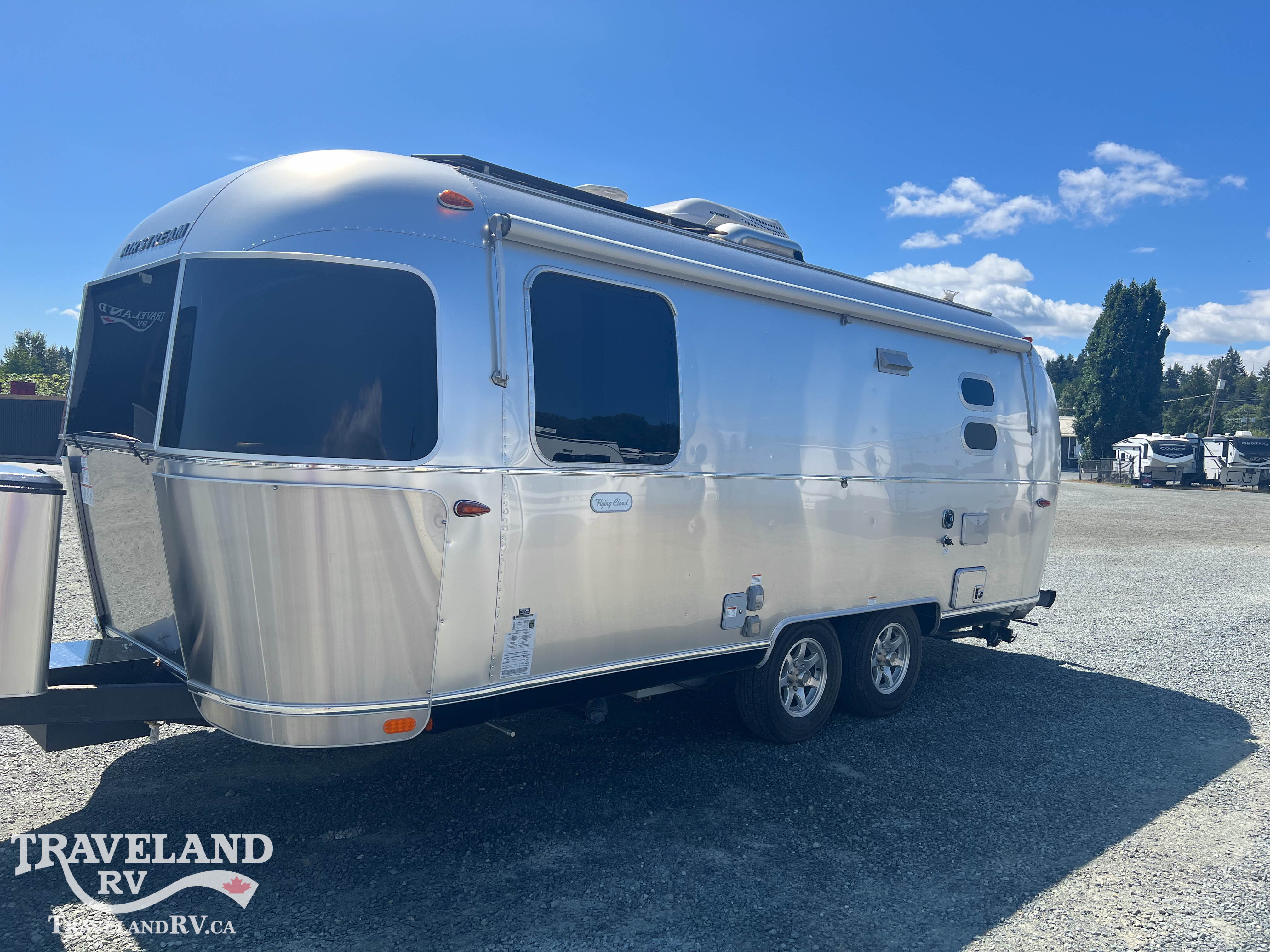 2023 Airstream Flying Cloud 23FBQ - Image 6
