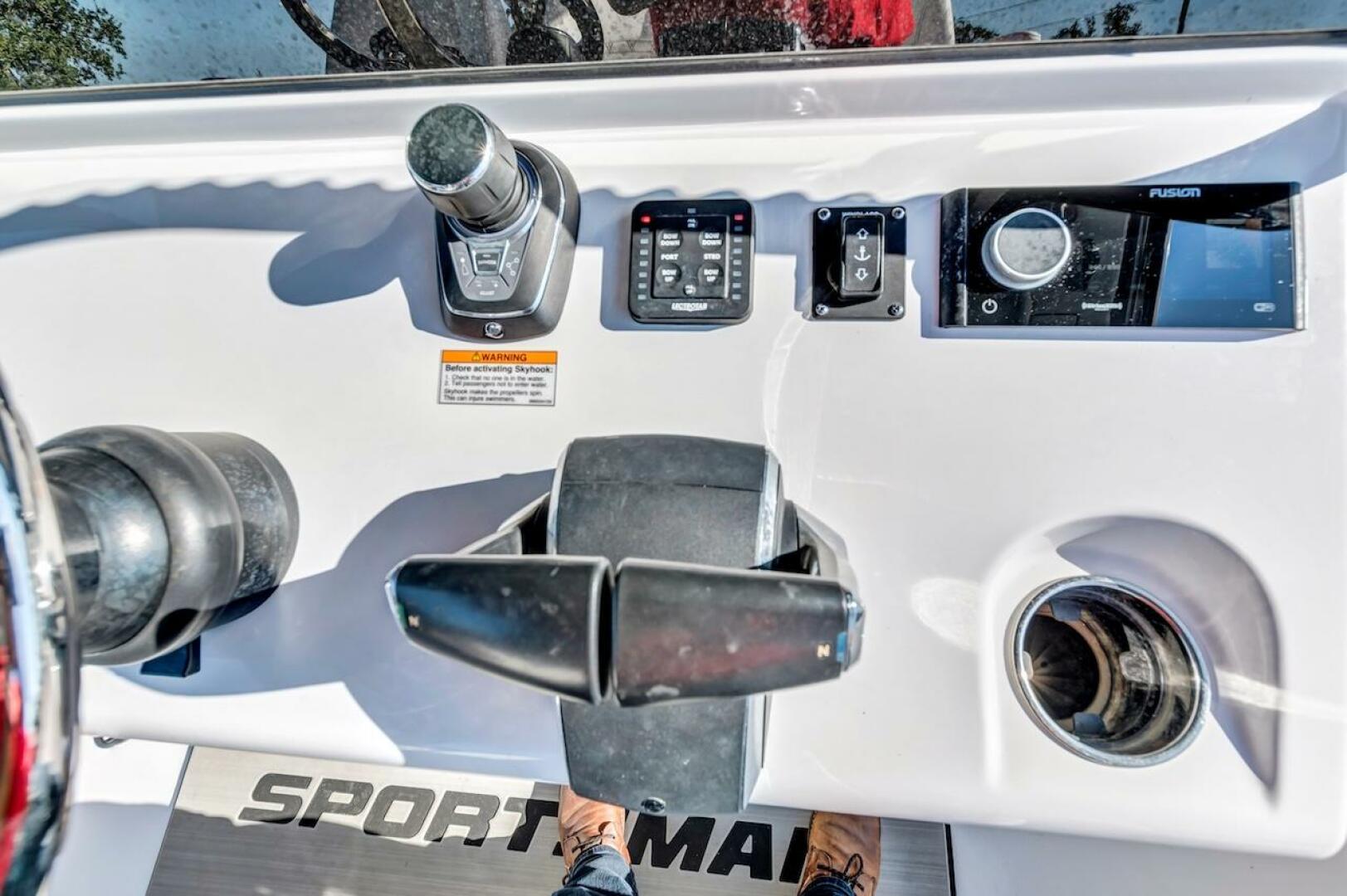 2022 Sportsman Open 352 Center Console - Image 27