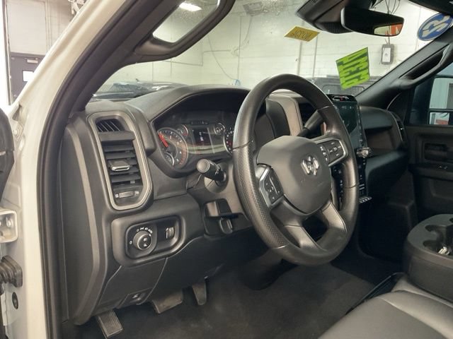 2025 Ram 3500 Tradesman 4x4 Crew Cab 8' Box - Image 14
