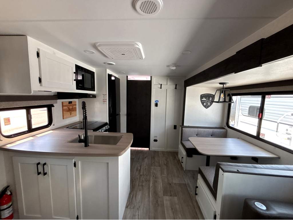 2026 VENTURE RV SIENNA 251VRB - Image 6