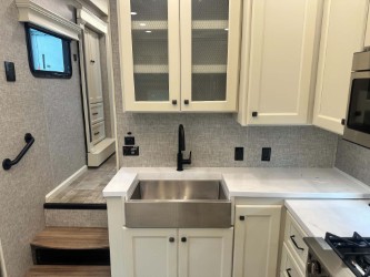 2023 VAN LEIGH BEACON 32RLB - Image 7